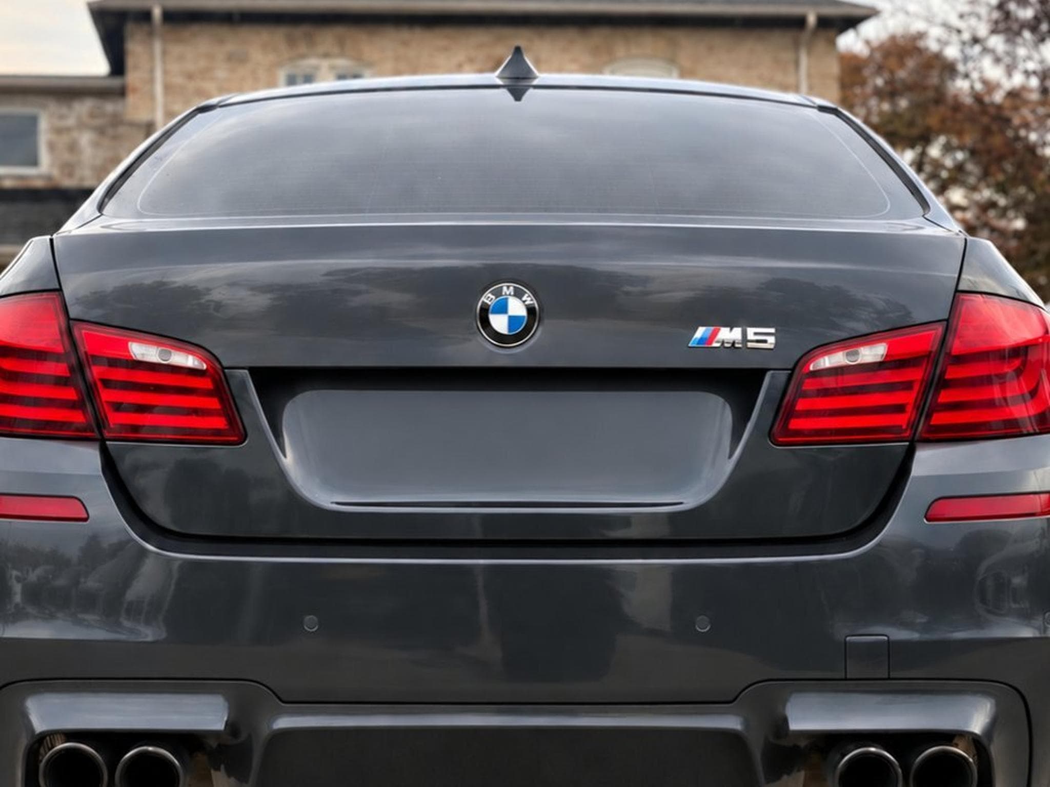 BMW M5 Bmw M5 invidual (2012) - Photo 3
