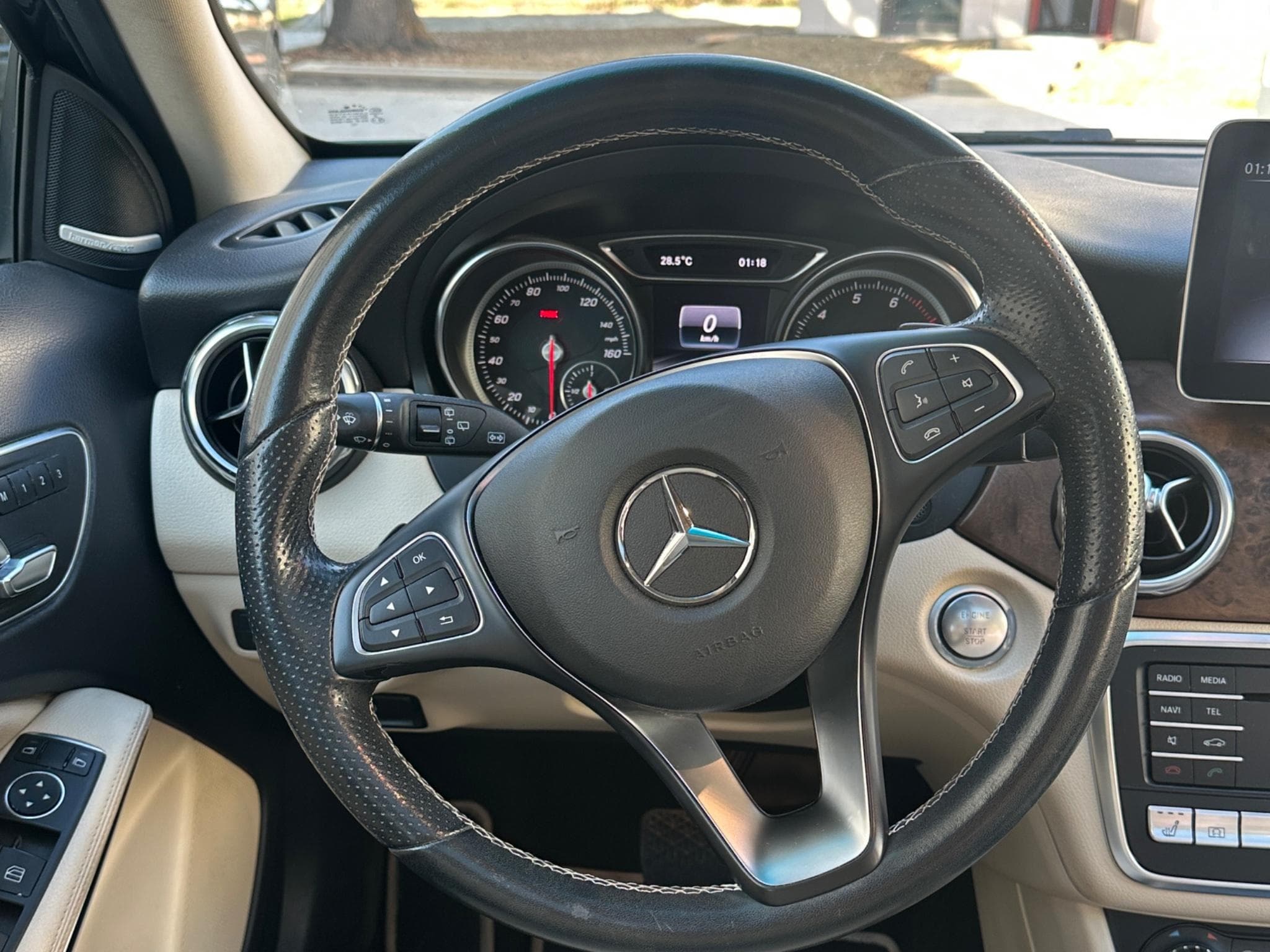 Mercedes GLA 250 4 Matic (2020) - Photo 11