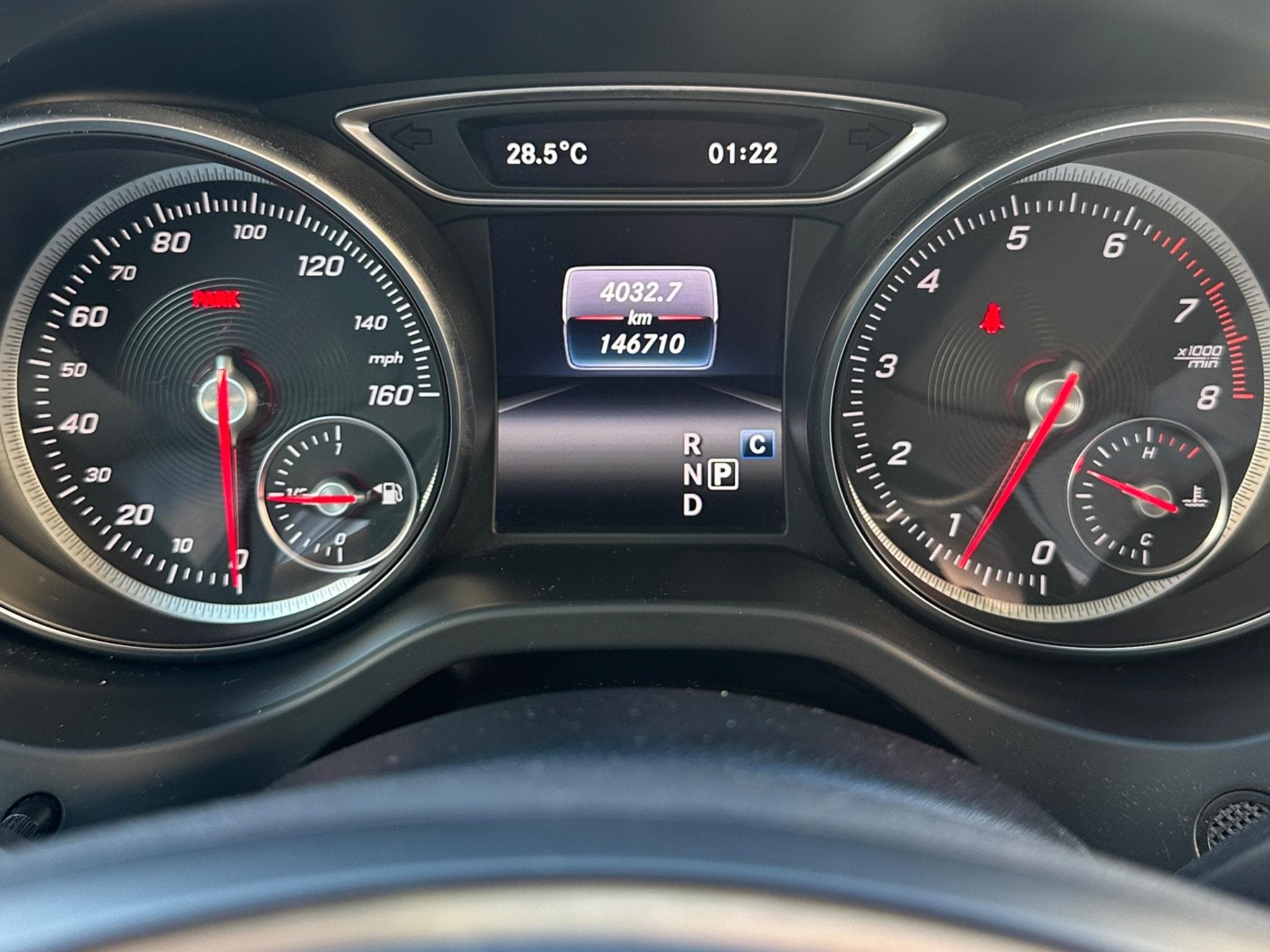 Mercedes GLA 250 4 Matic (2020) - Photo 14
