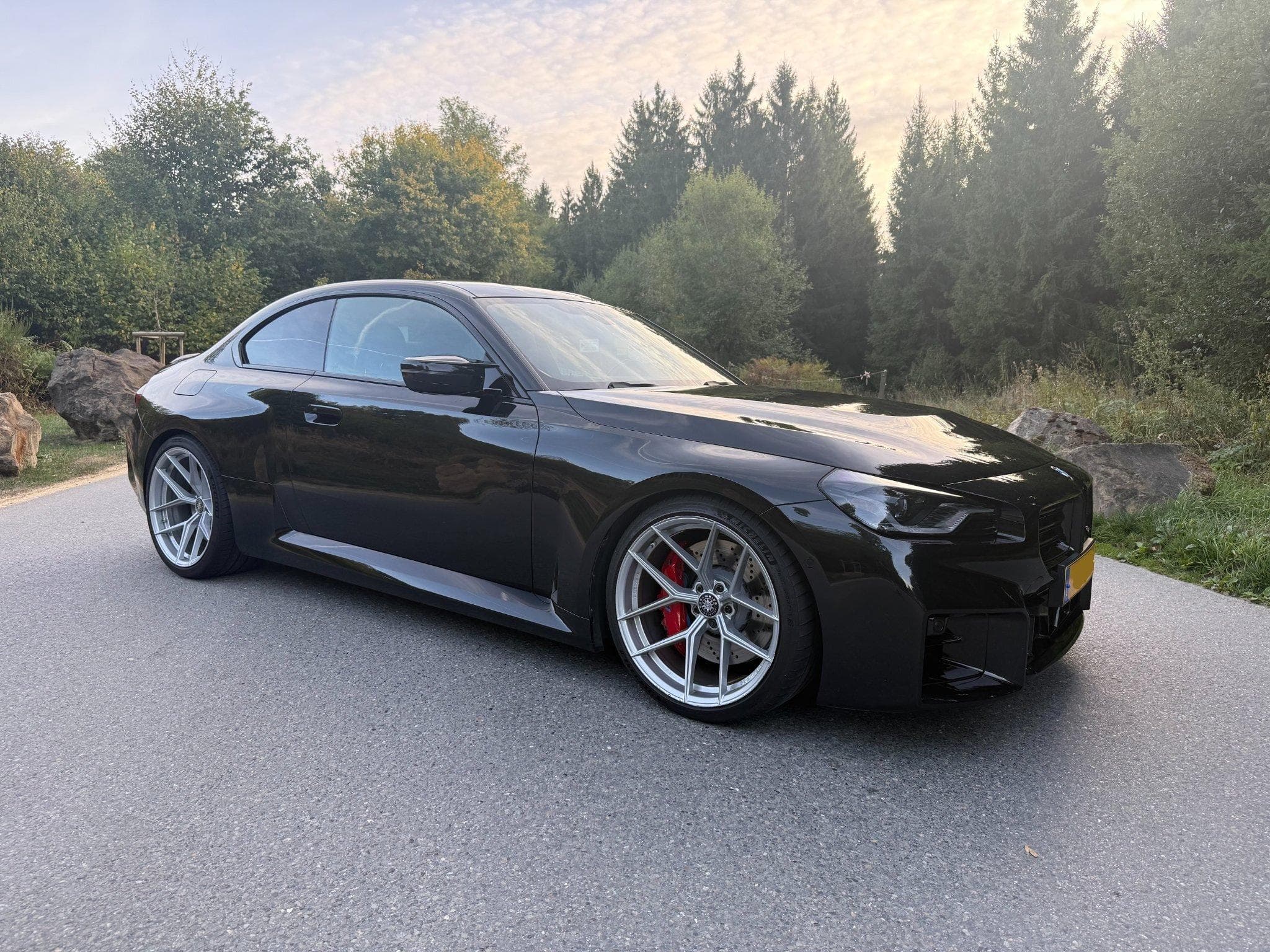 BMW M2 Carbone | Edelweiss LT3 | Ressorts KW (2024) - Foto 2