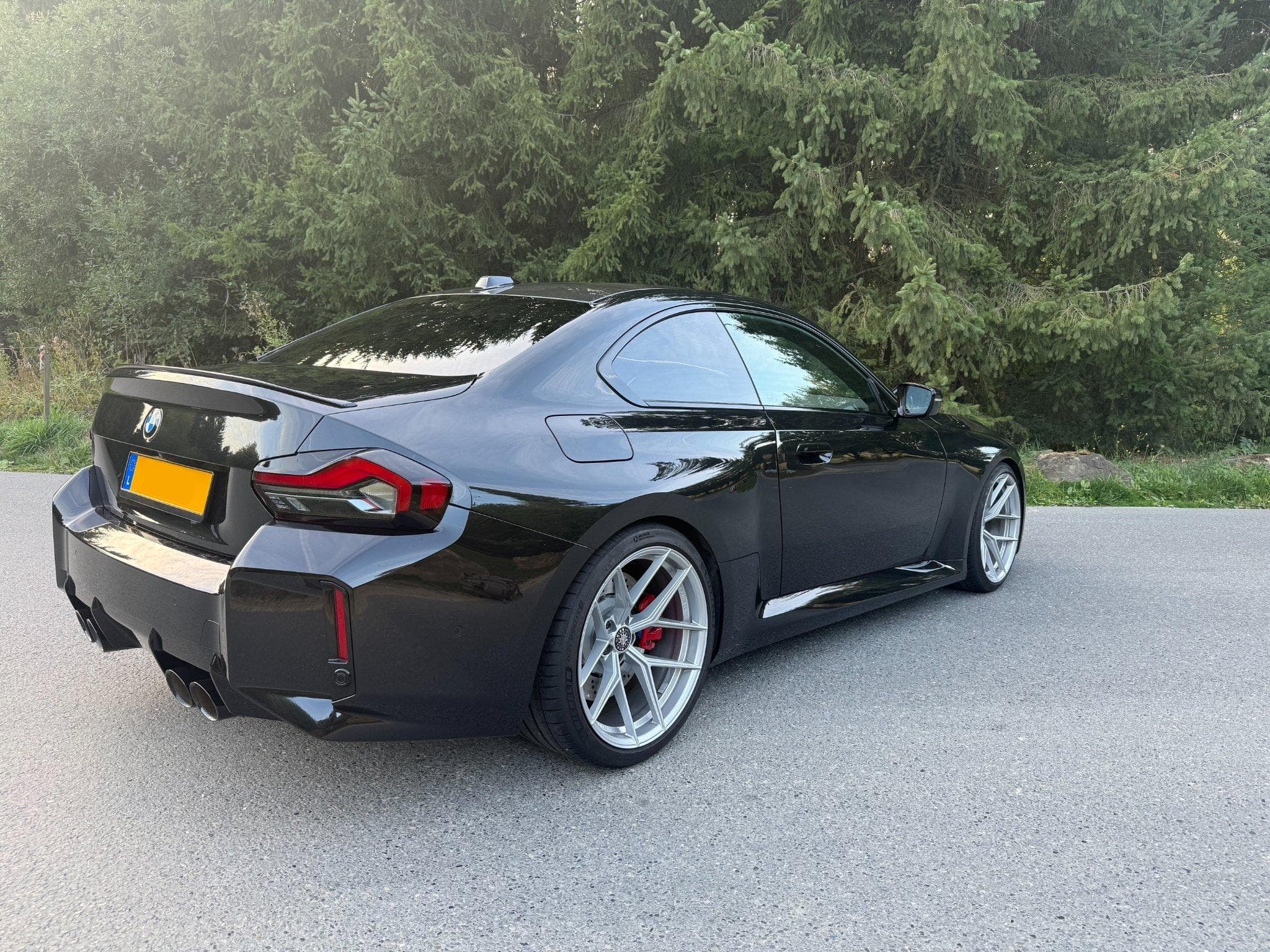 BMW M2 Carbone | Edelweiss LT3 | Ressorts KW (2024) - Foto 3