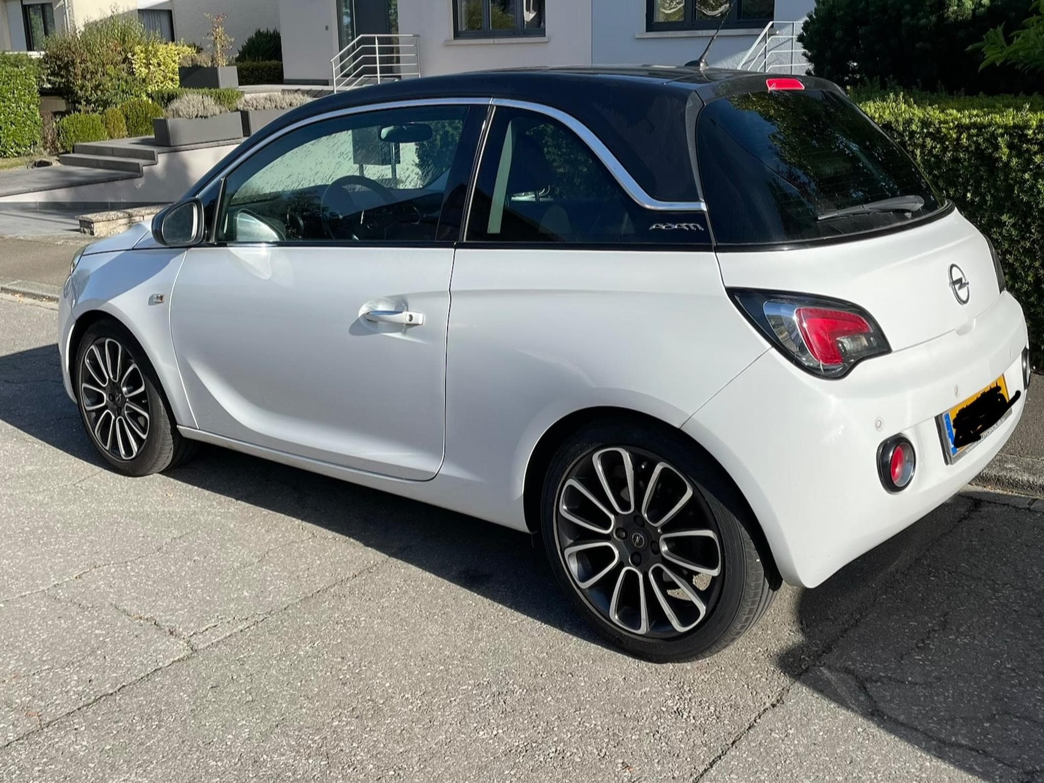 Opel Adam Glam (2015) - Photo 2