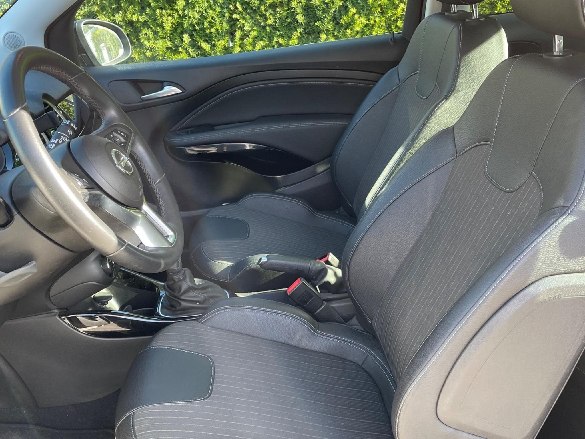 Opel Adam Glam (2015) - Photo 3