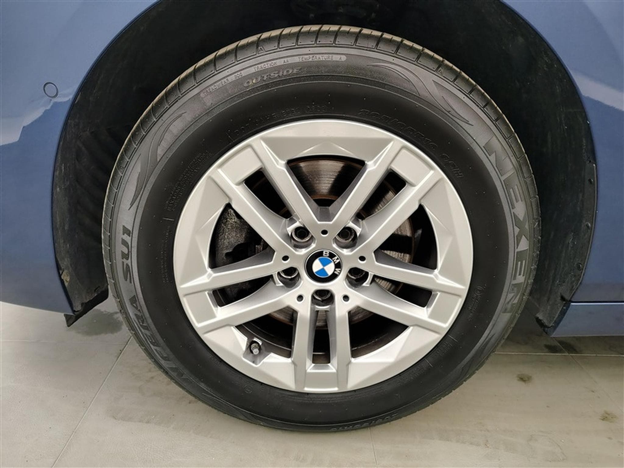 BMW 218 iA Active Tourer Navi / Led / PDC av+ar (2023) - Foto 6