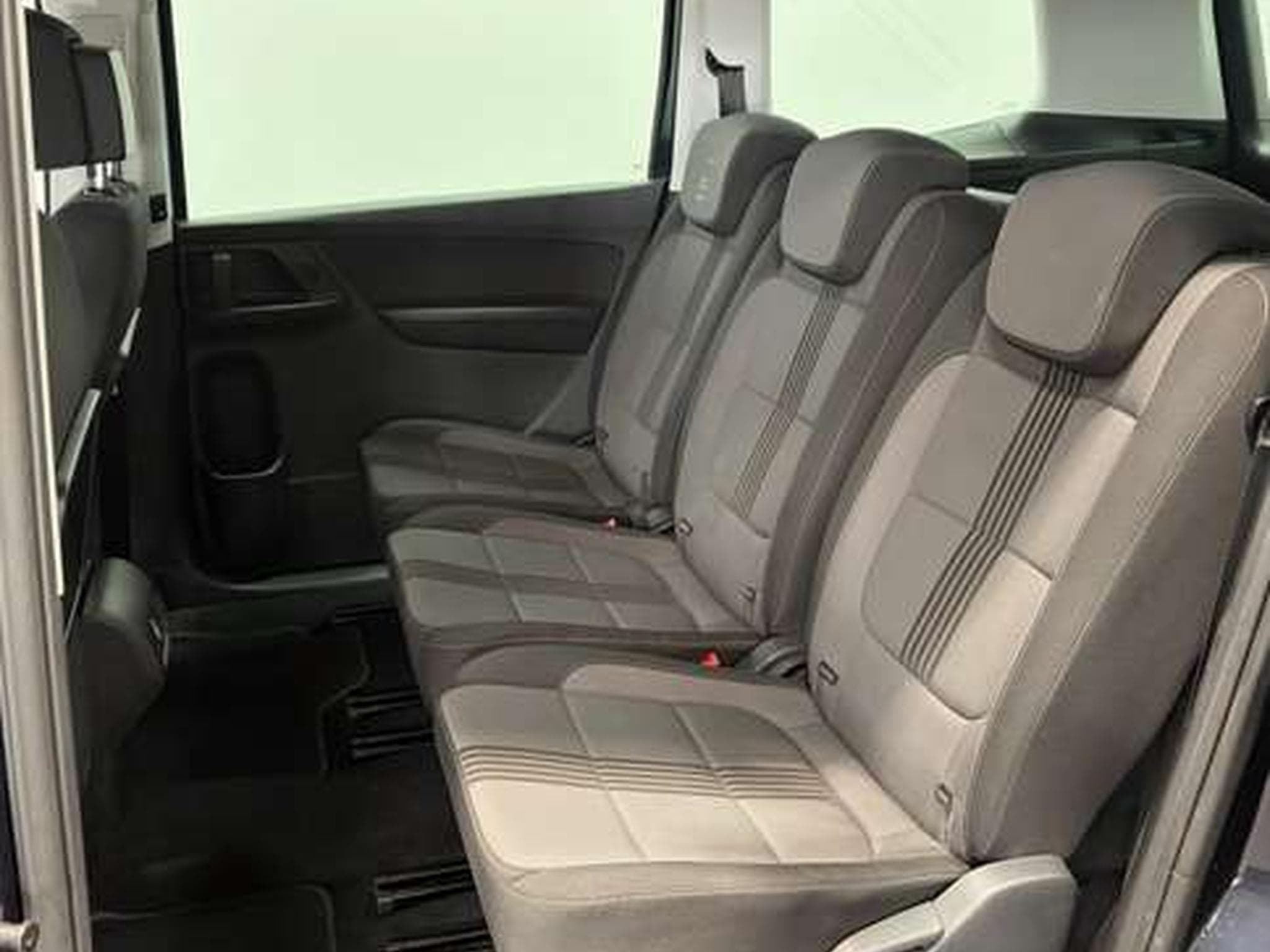 VW Sharan Allstar Plus *ACC *3-Zonen *AHK *Bi-Xenon (2017) - Photo 9