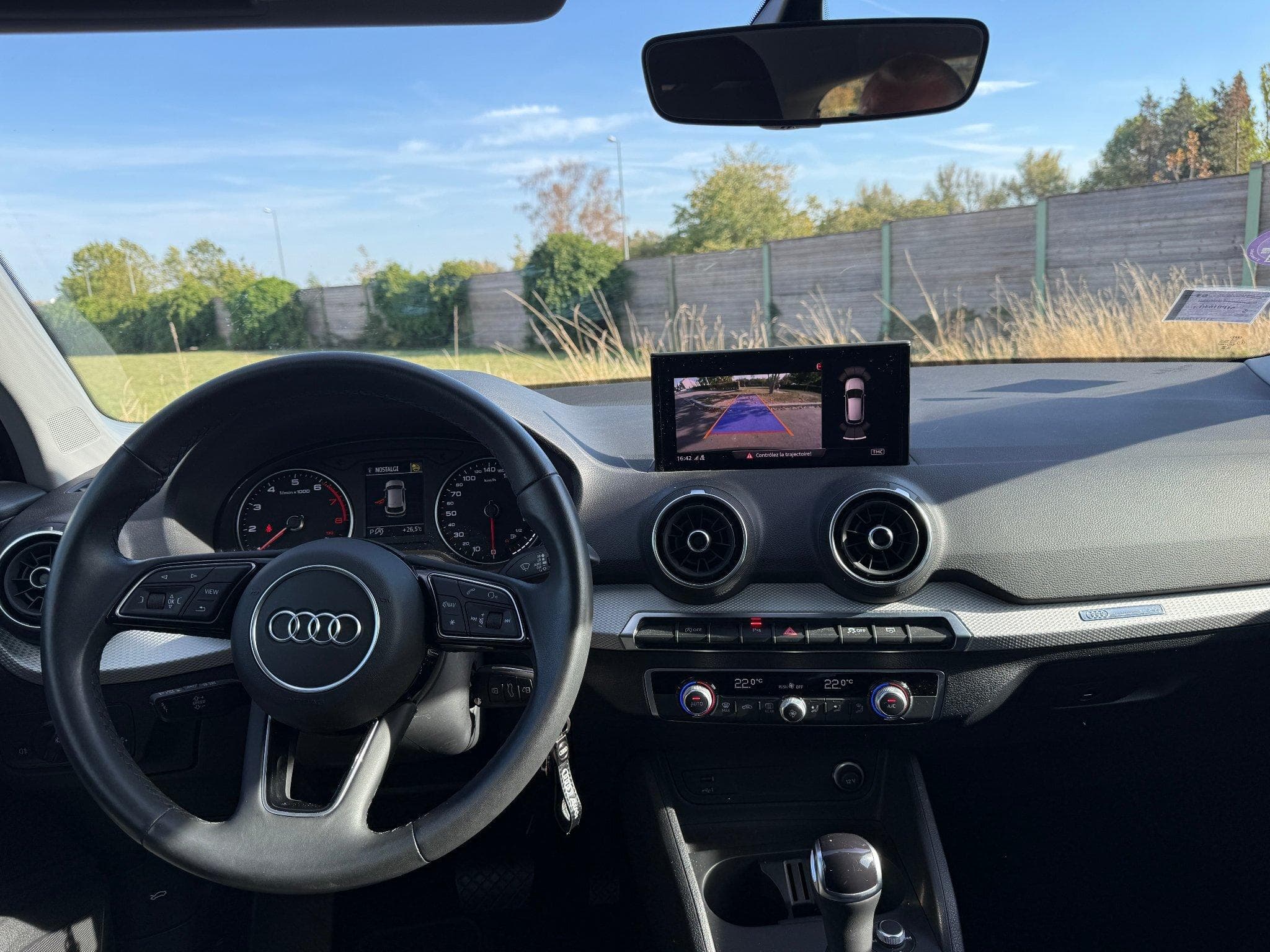 Audi Q2 S-line (2023) - Photo 3