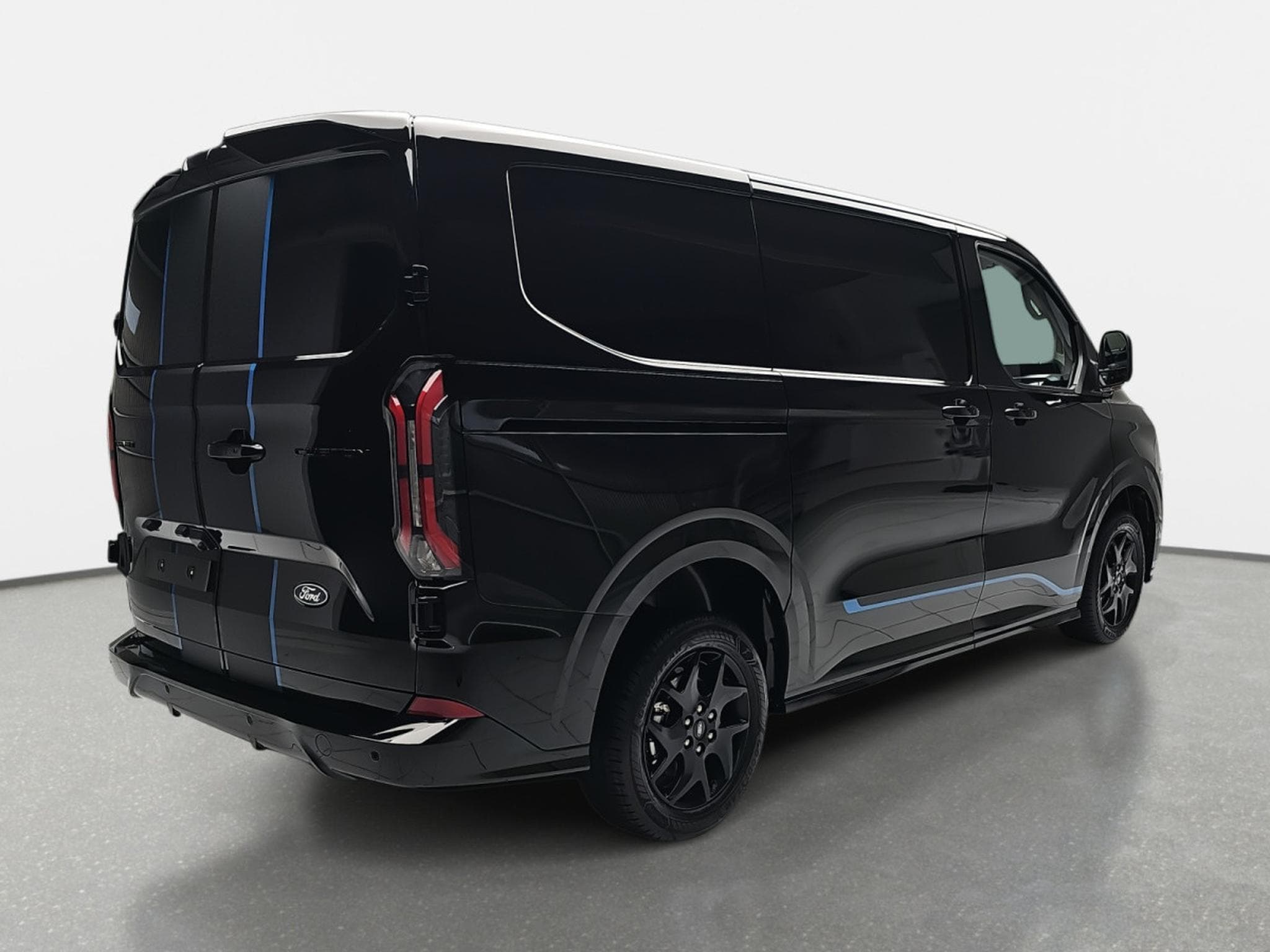 Ford Transit 2.0 ECOBLUE 170 BVA L1H1 Sport (2026) - Foto 4