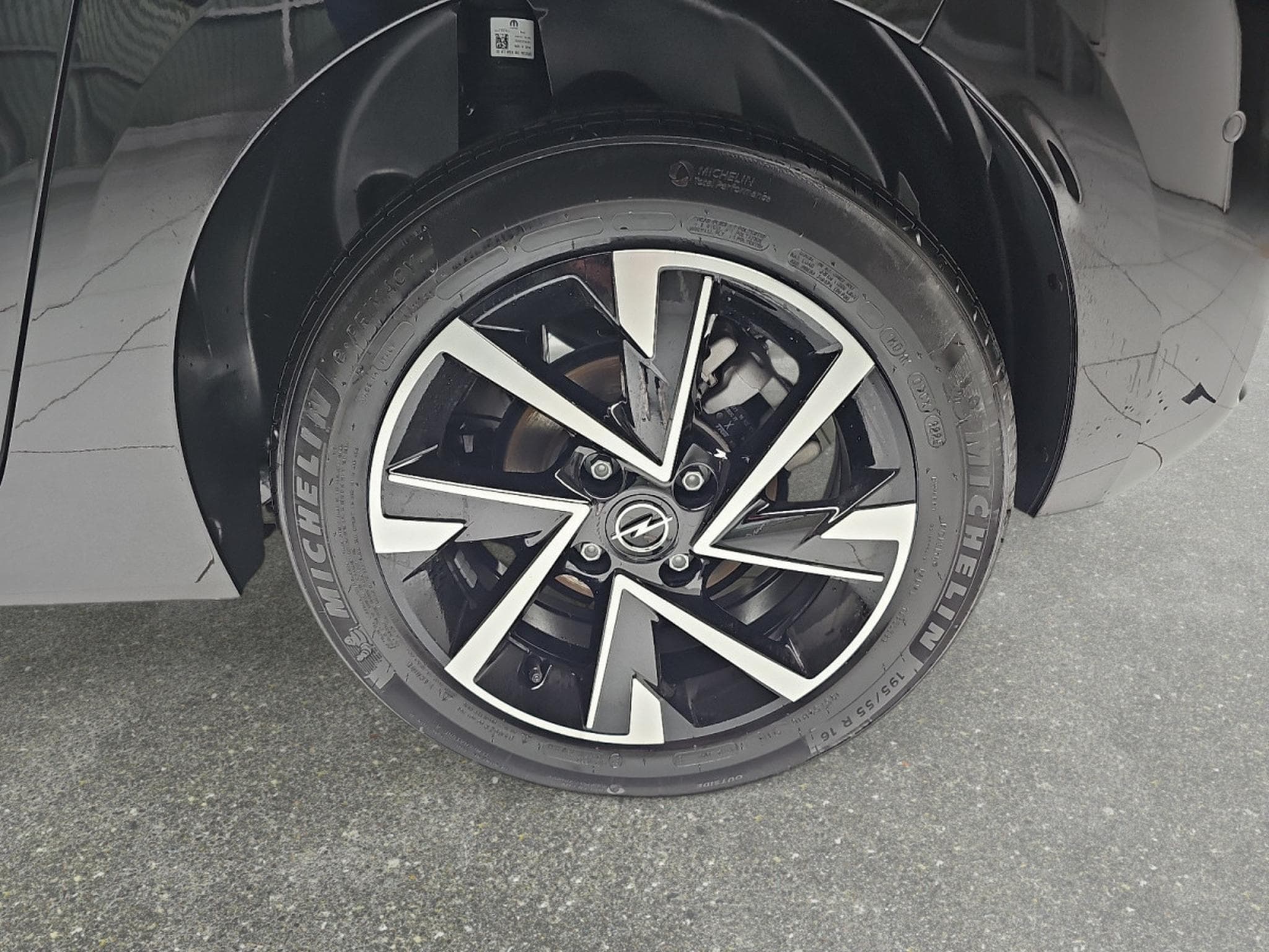 Opel Corsa 1.2 TURBO 101 GS (2025) - Foto 6