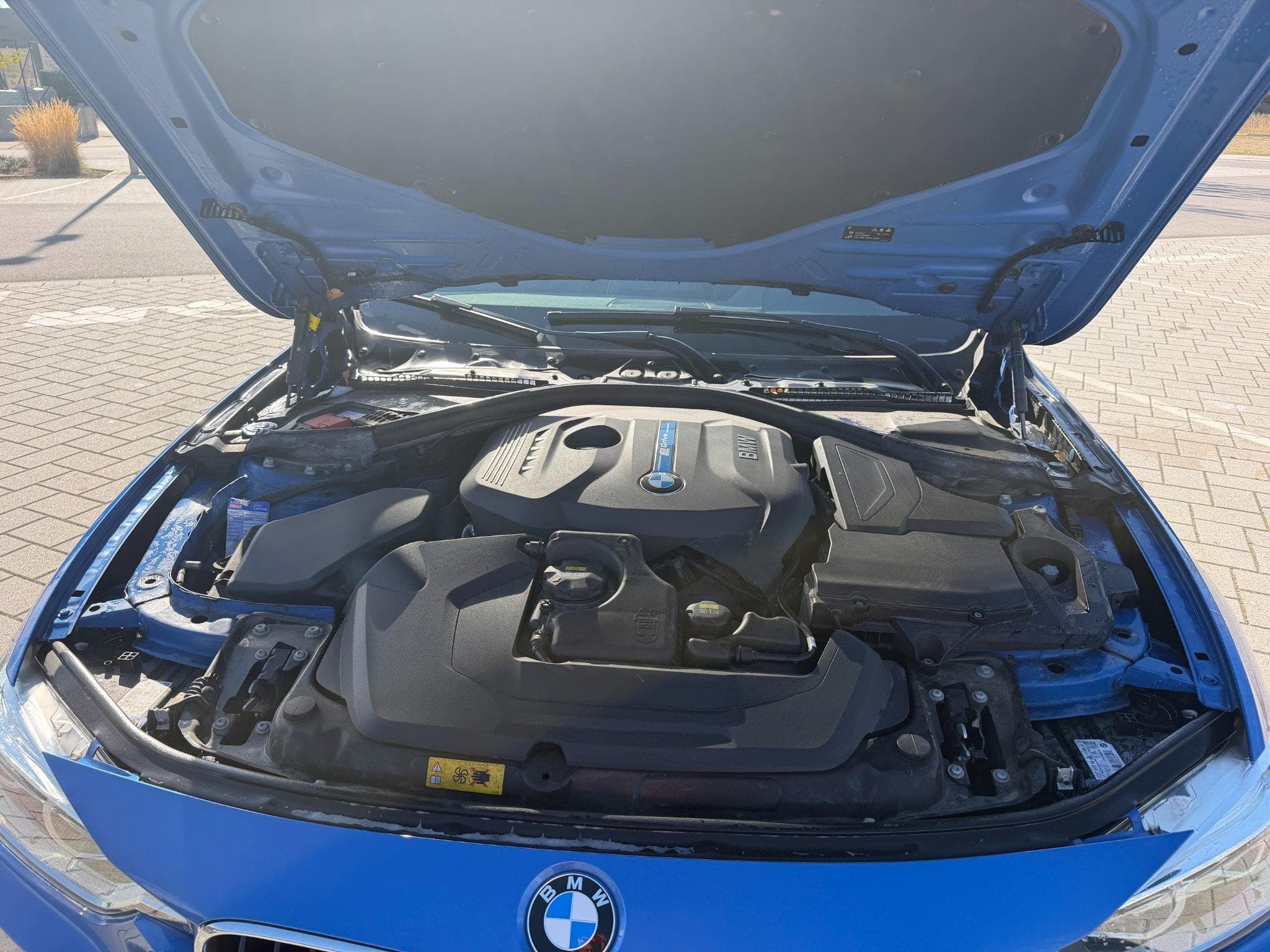 BMW 330 330e Pack M (2016) - Photo 8