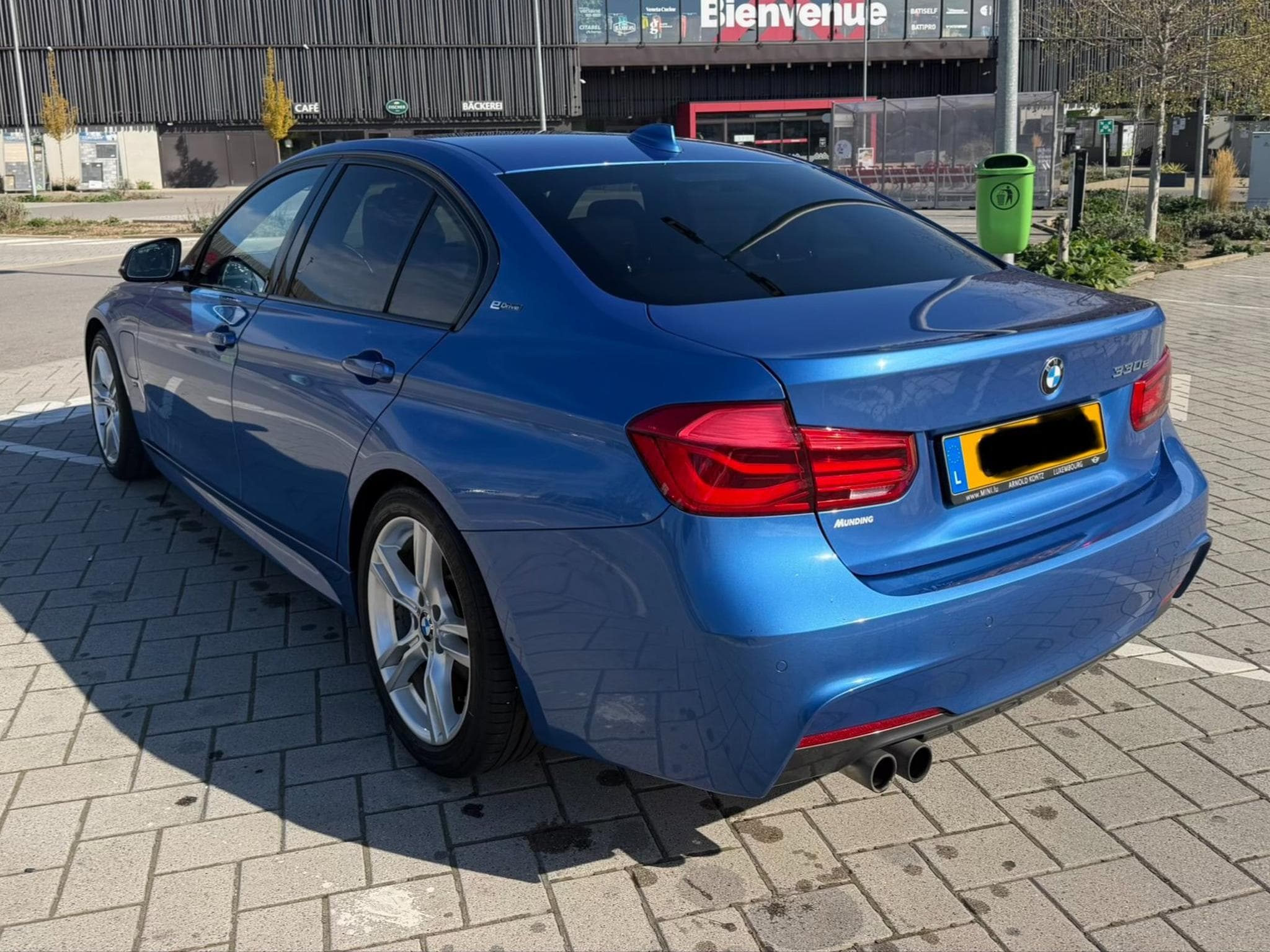 BMW 330 330e Pack M (2016) - Photo 6