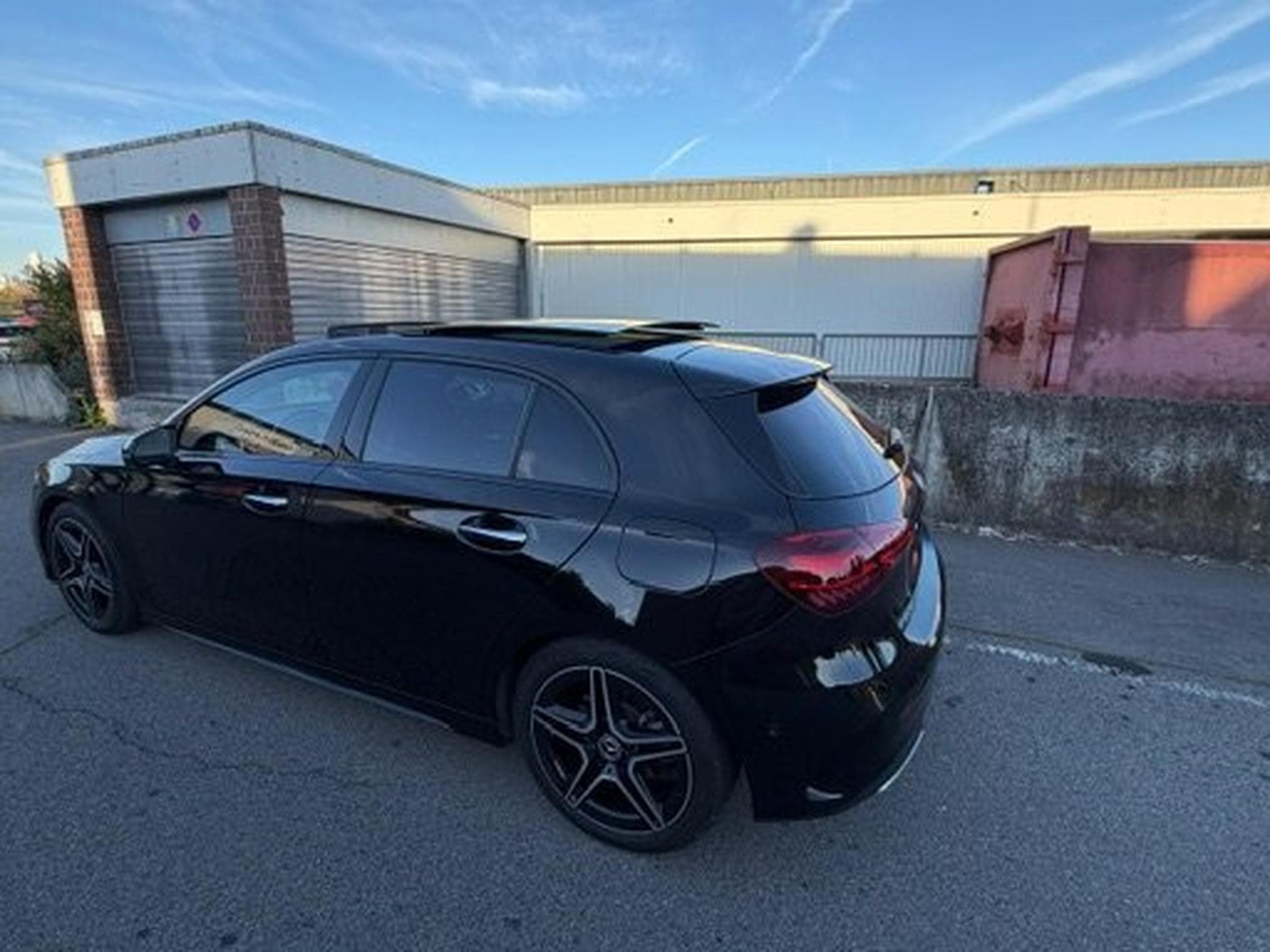 Mercedes A 200 AMG Line 163 ch (2023) - Photo 3