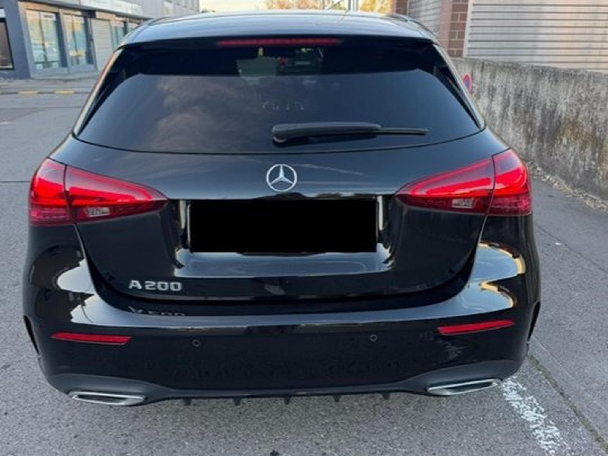 Mercedes A 200 AMG Line 163 ch (2023) - Photo 5