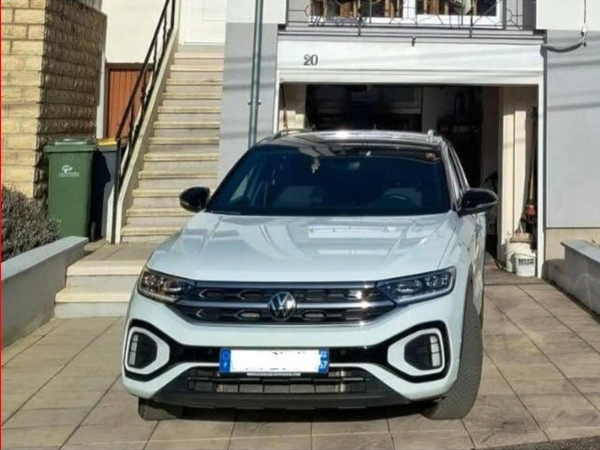 VW T-Roc EVO R-Line 150cv Dsg (2023) - Foto 1