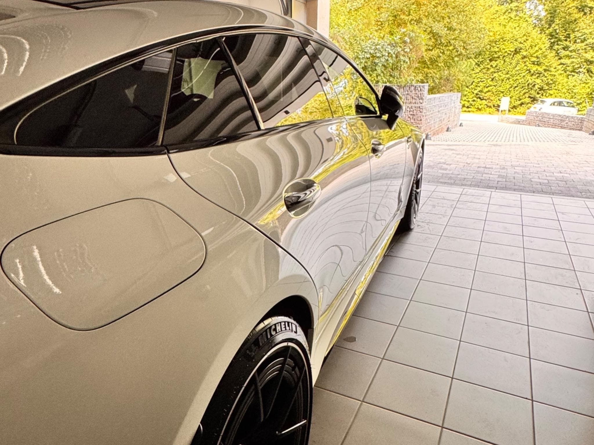 Mercedes AMG GT 4-Door GT43+Full options+ppf+factory warranty (2025) - Photo 2