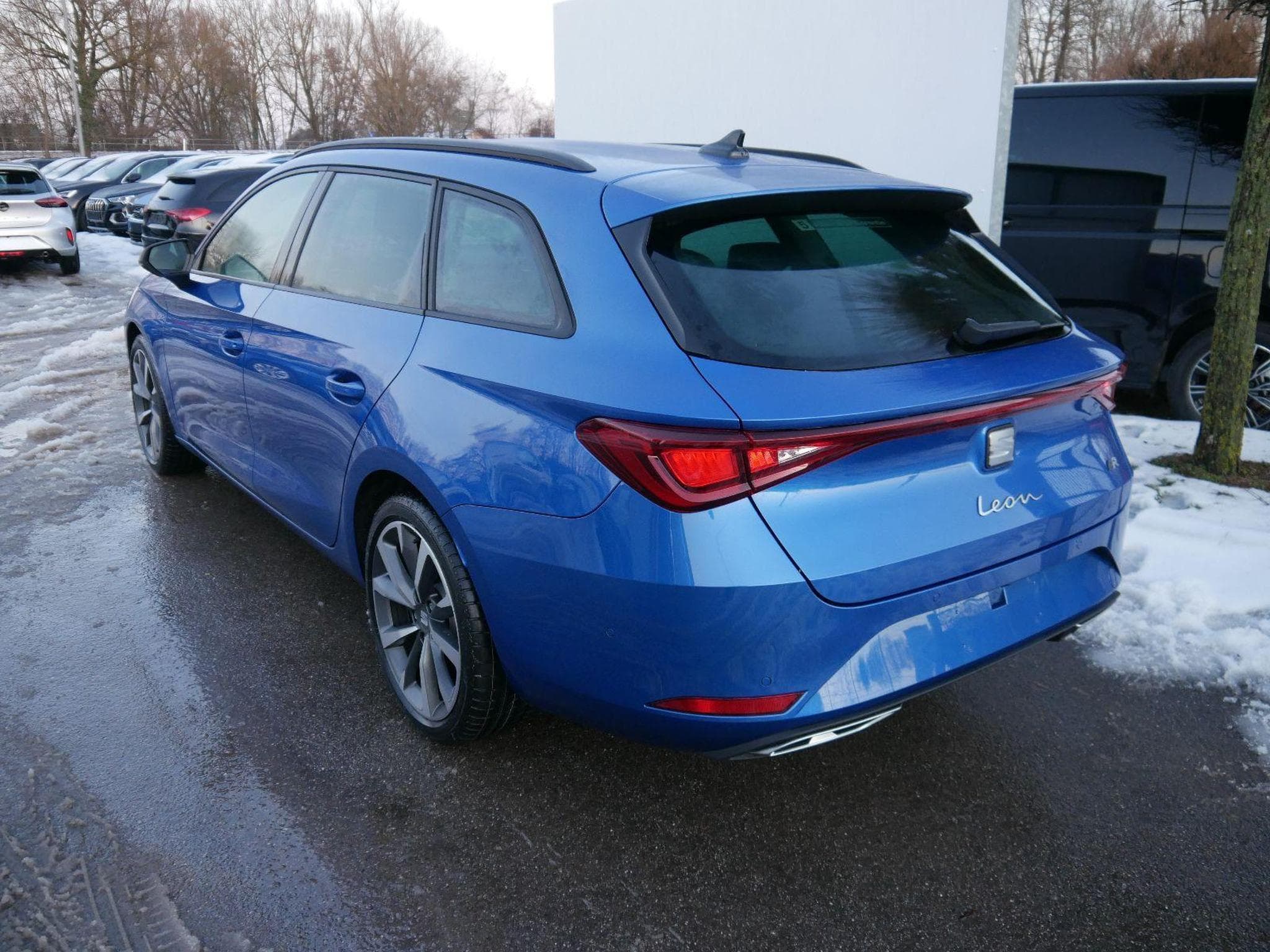 Cupra Leon FR 1.5 eTSI (2025) - Foto 6