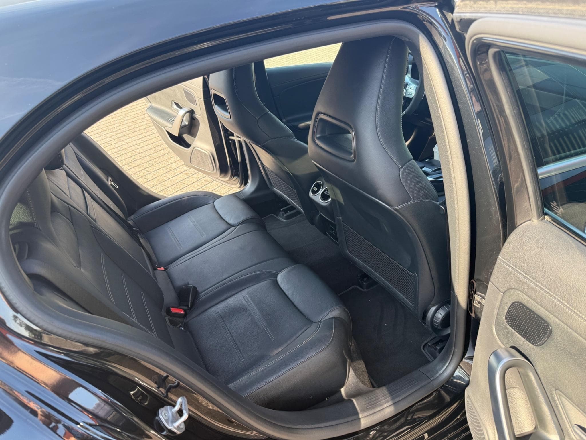 Mercedes A 45 AMG A45S 4Matic+ (2021) - Photo 5