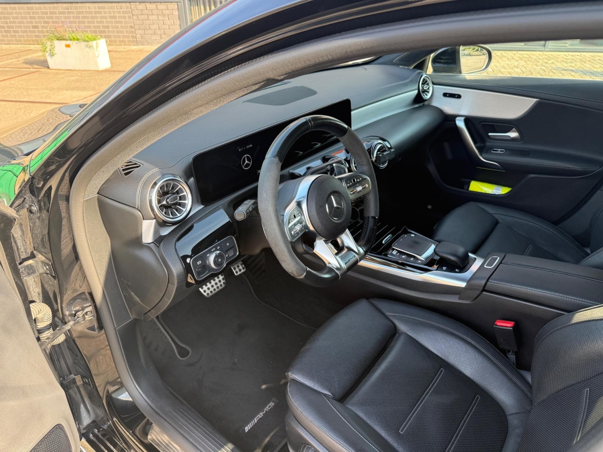 Mercedes A 45 AMG A45S 4Matic+ (2021) - Photo 9