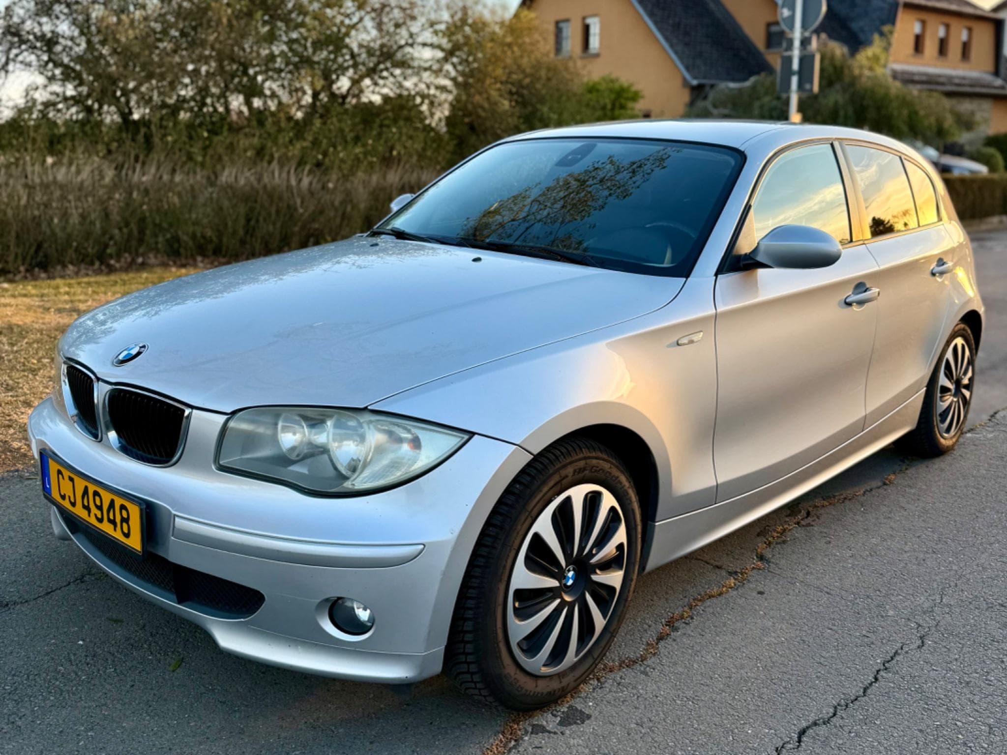 BMW 116 (2006) - Photo 1