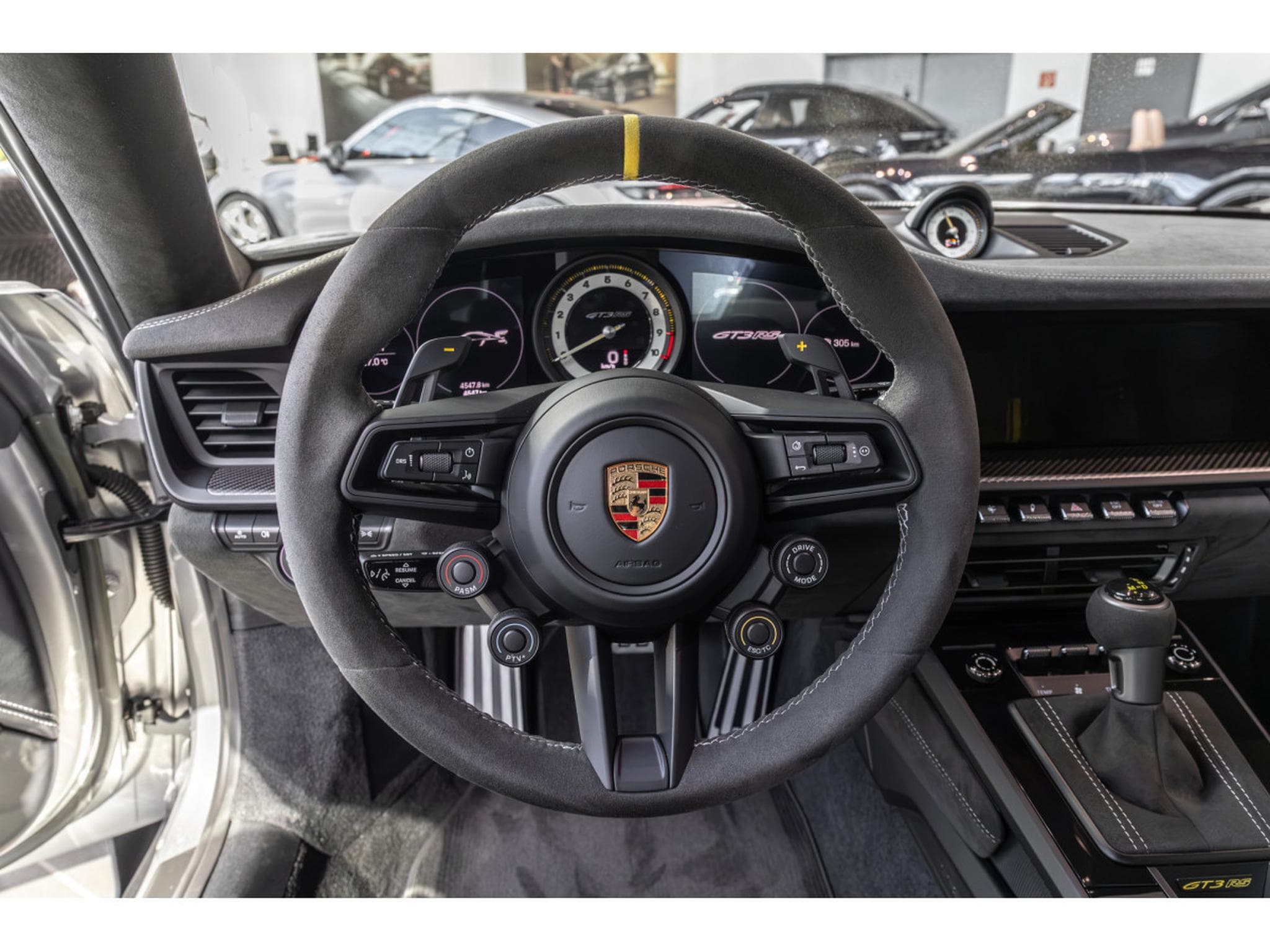 Porsche 911 GT3 RS (2023) - Photo 13