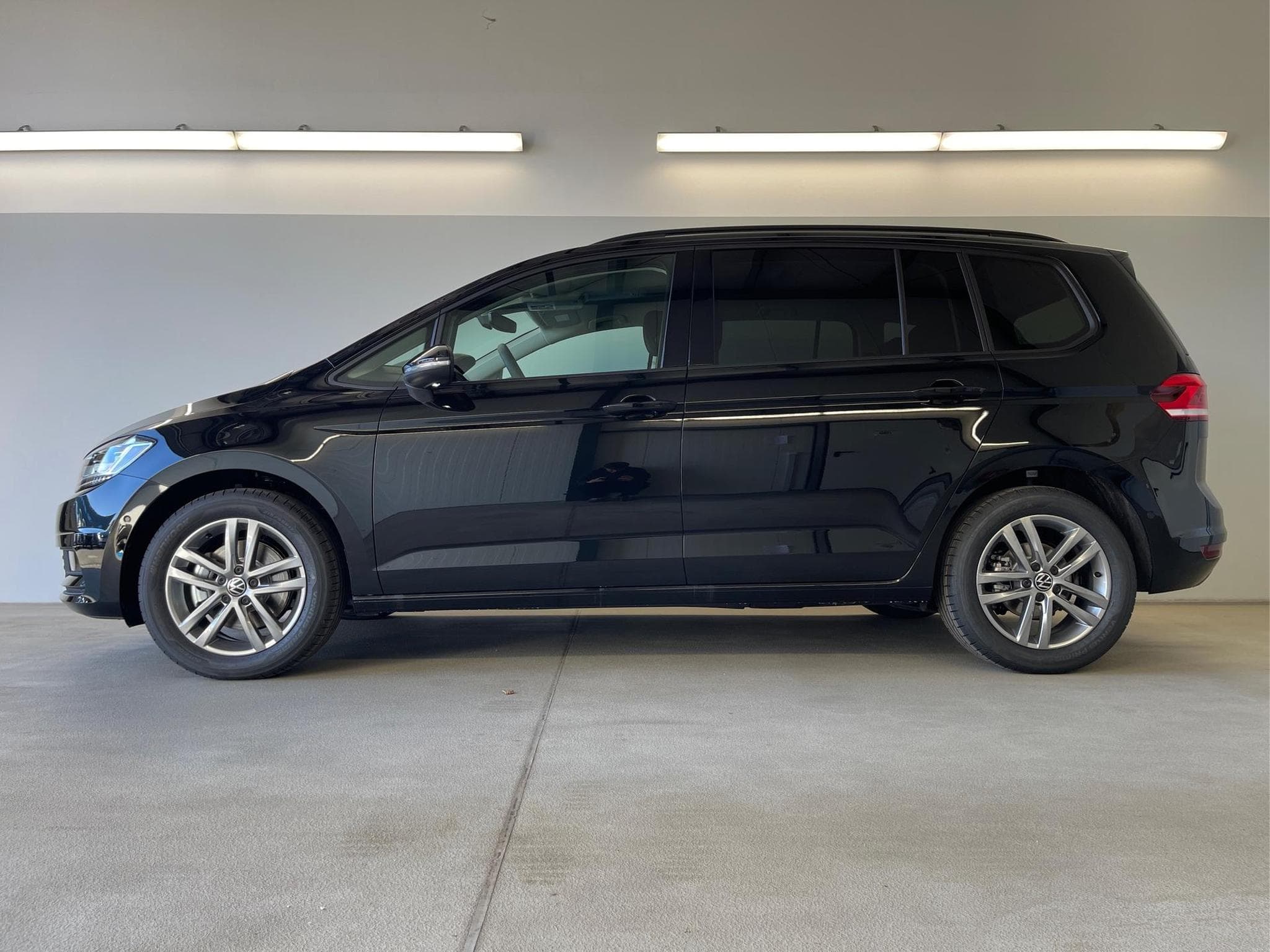 VW Touran Comfortline (2026) - Foto 3