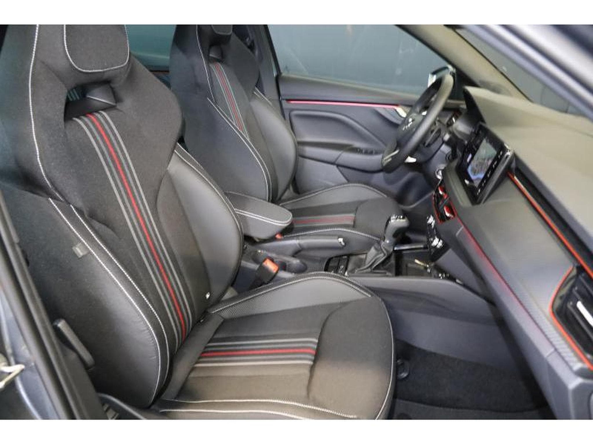 Skoda Scala Monte Carlo (2024) - Photo 11