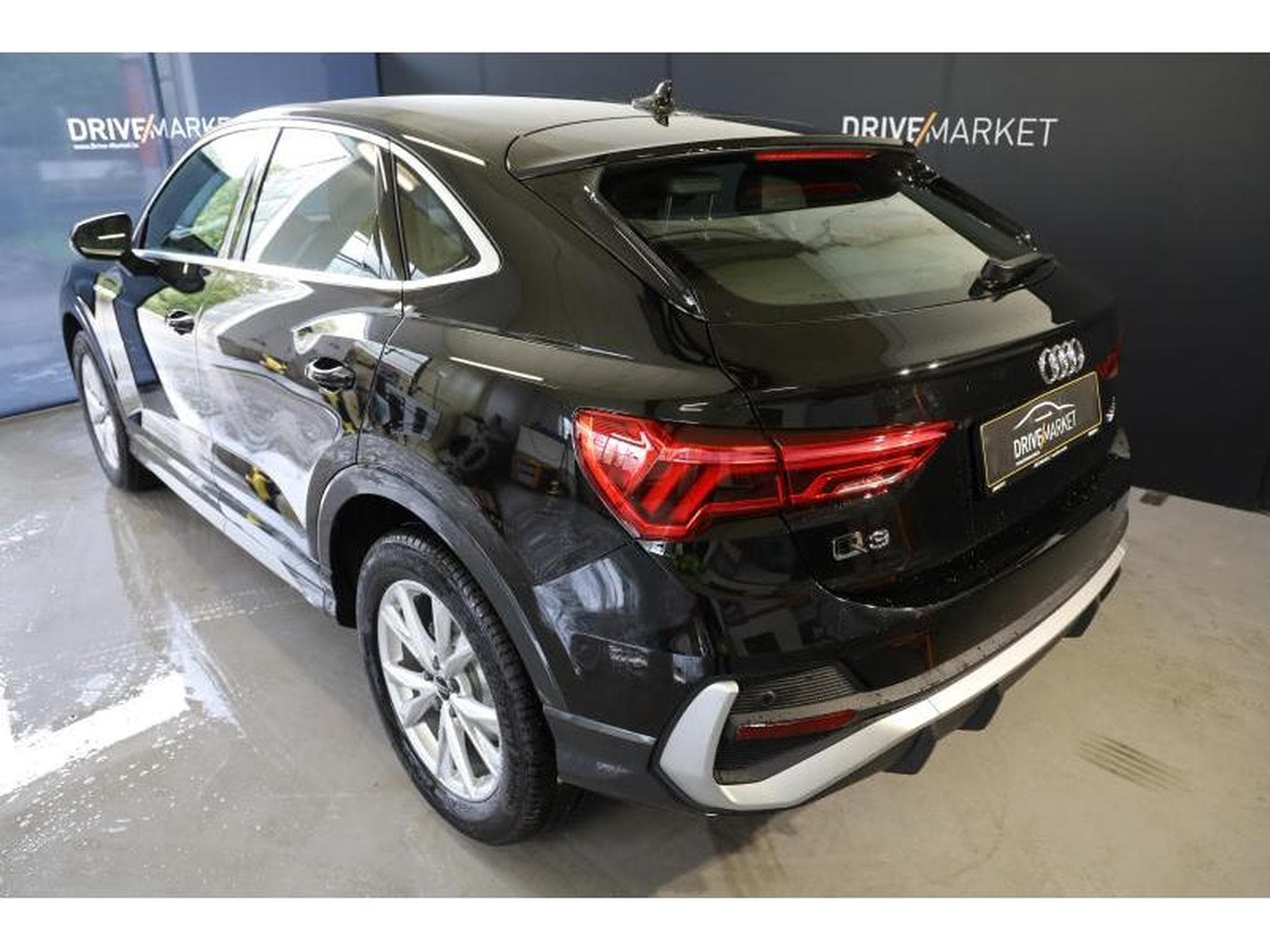 Audi Q3 Sportback S line (2024) - Foto 9