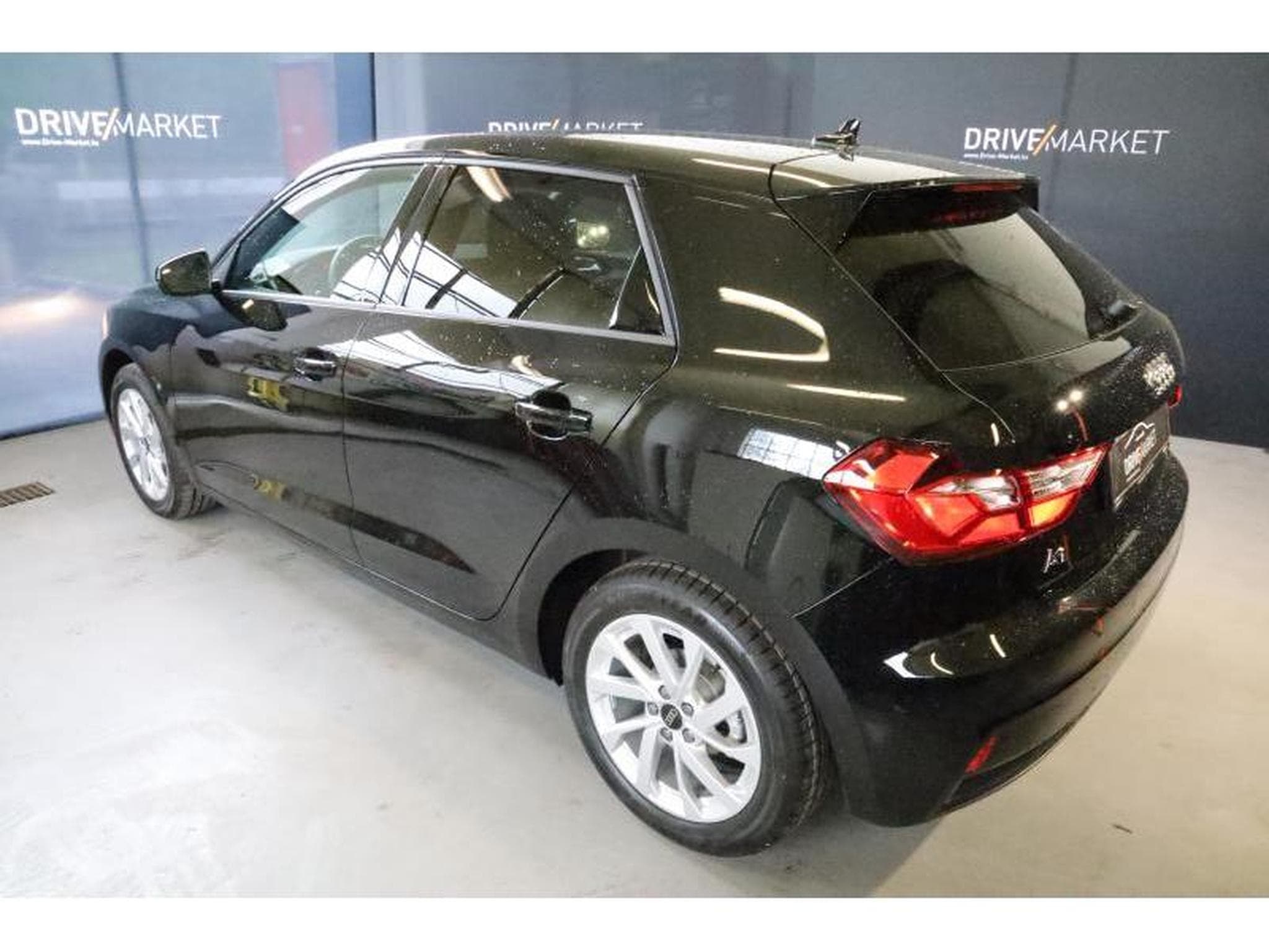 Audi A1 Sportback S-Line (2024) - Photo 3