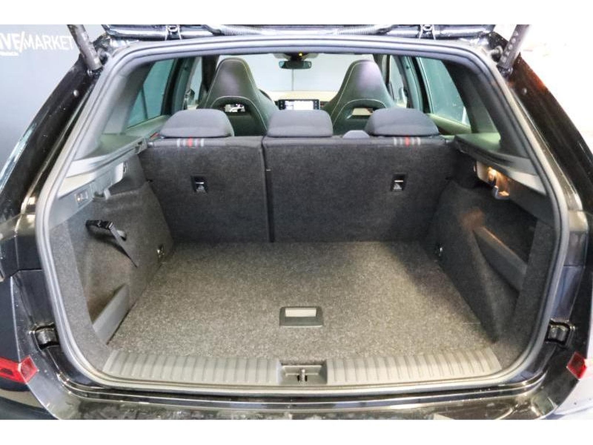 Skoda Kamiq Monte Carlo (2024) - Foto 6