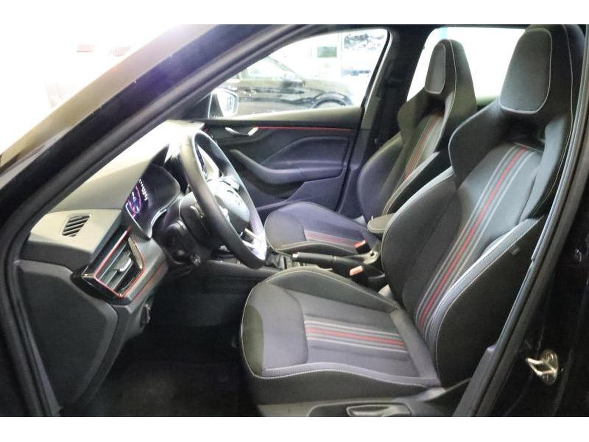 Skoda Kamiq Monte Carlo (2024) - Foto 12