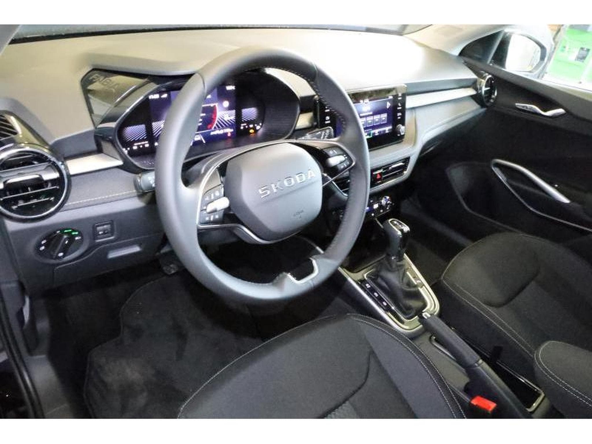 Skoda Fabia Selection (2025) - Photo 2