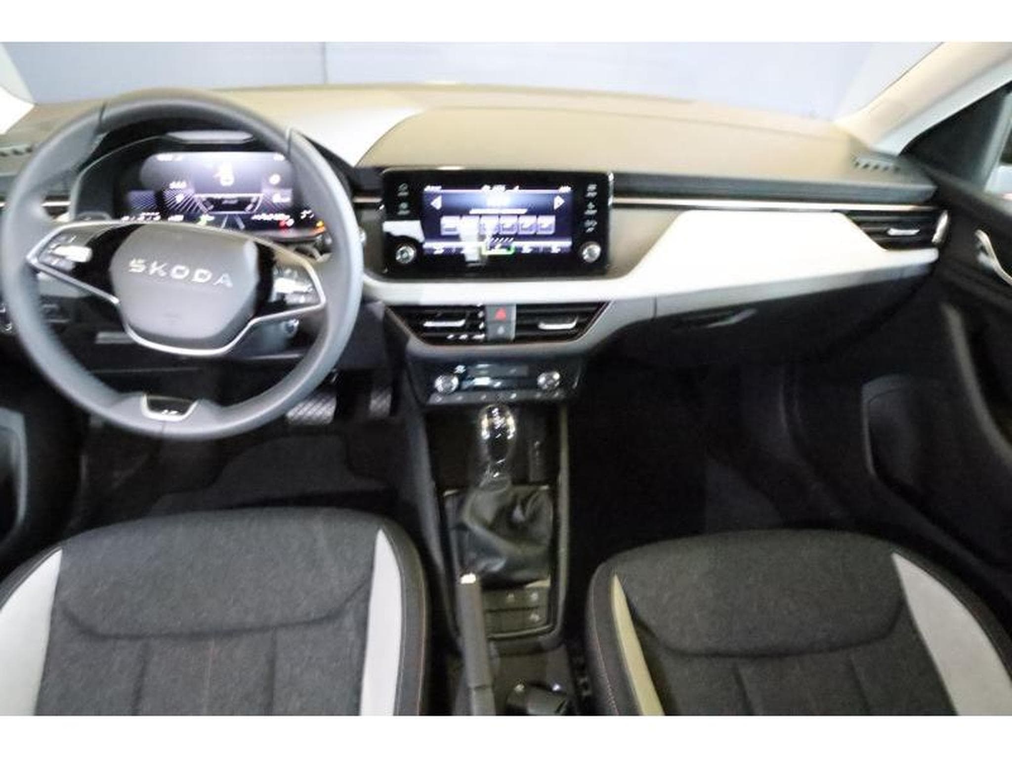 Skoda Scala Selection (2025) - Foto 2