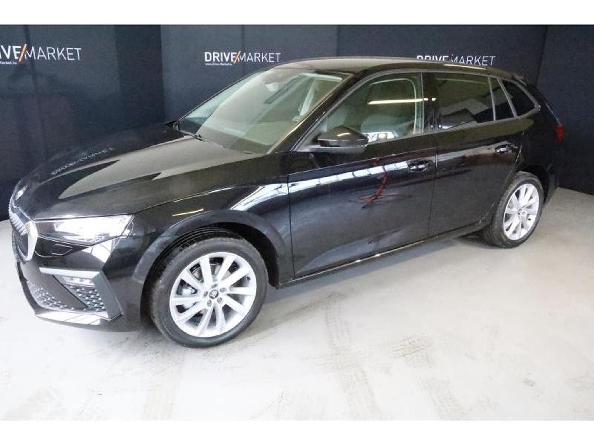 Skoda Scala Selection (2025) - Foto 14