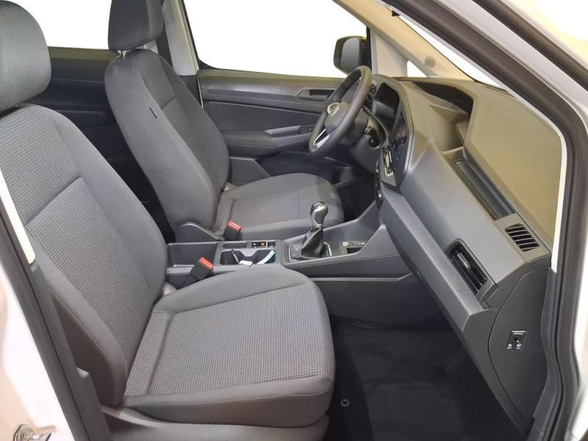 VW Caddy Life (2026) - Foto 12