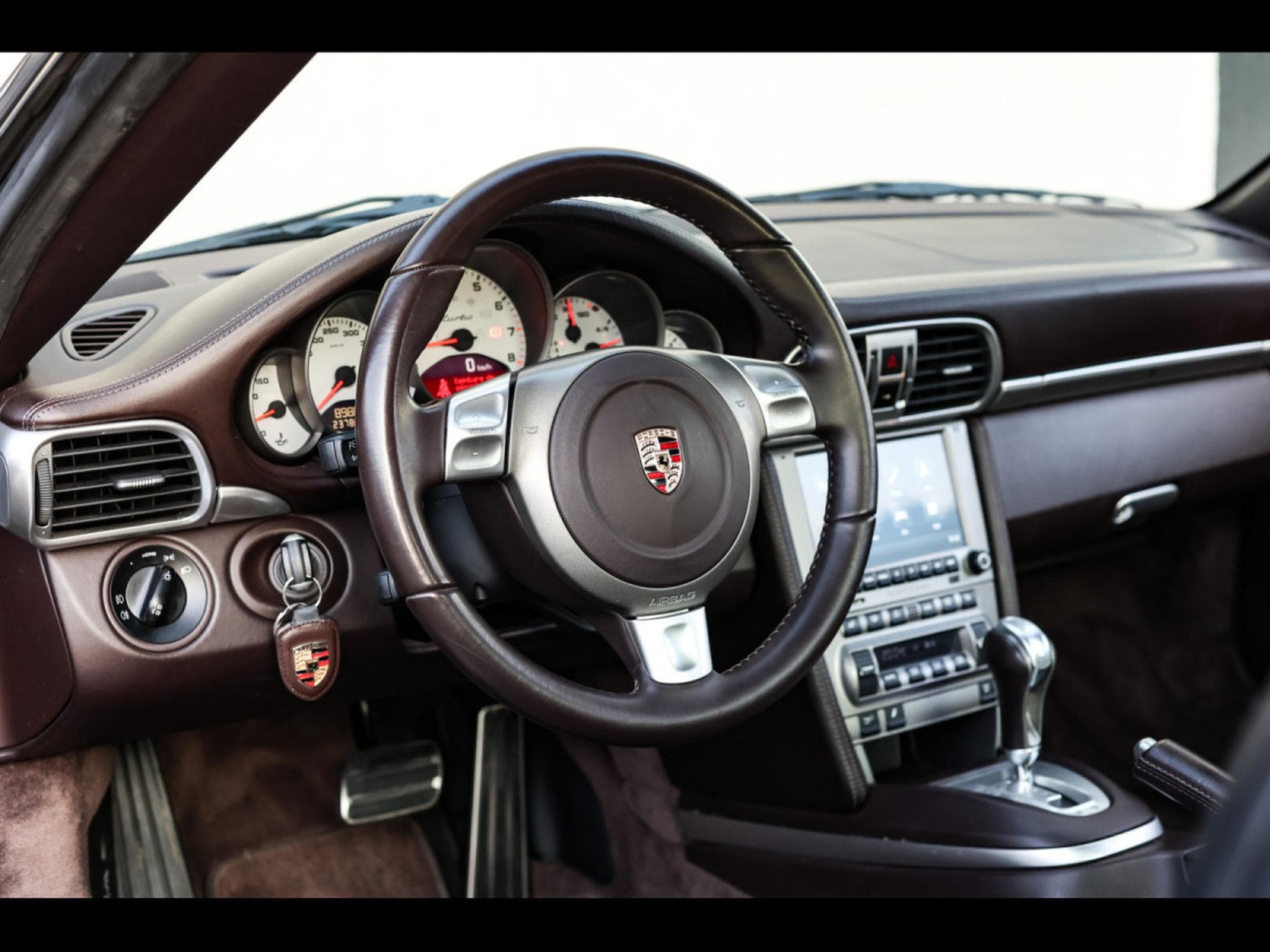 Porsche 911 (997.1) 3.6 480 TURBO COUPE TIPTRONIC (2006) - Photo 9