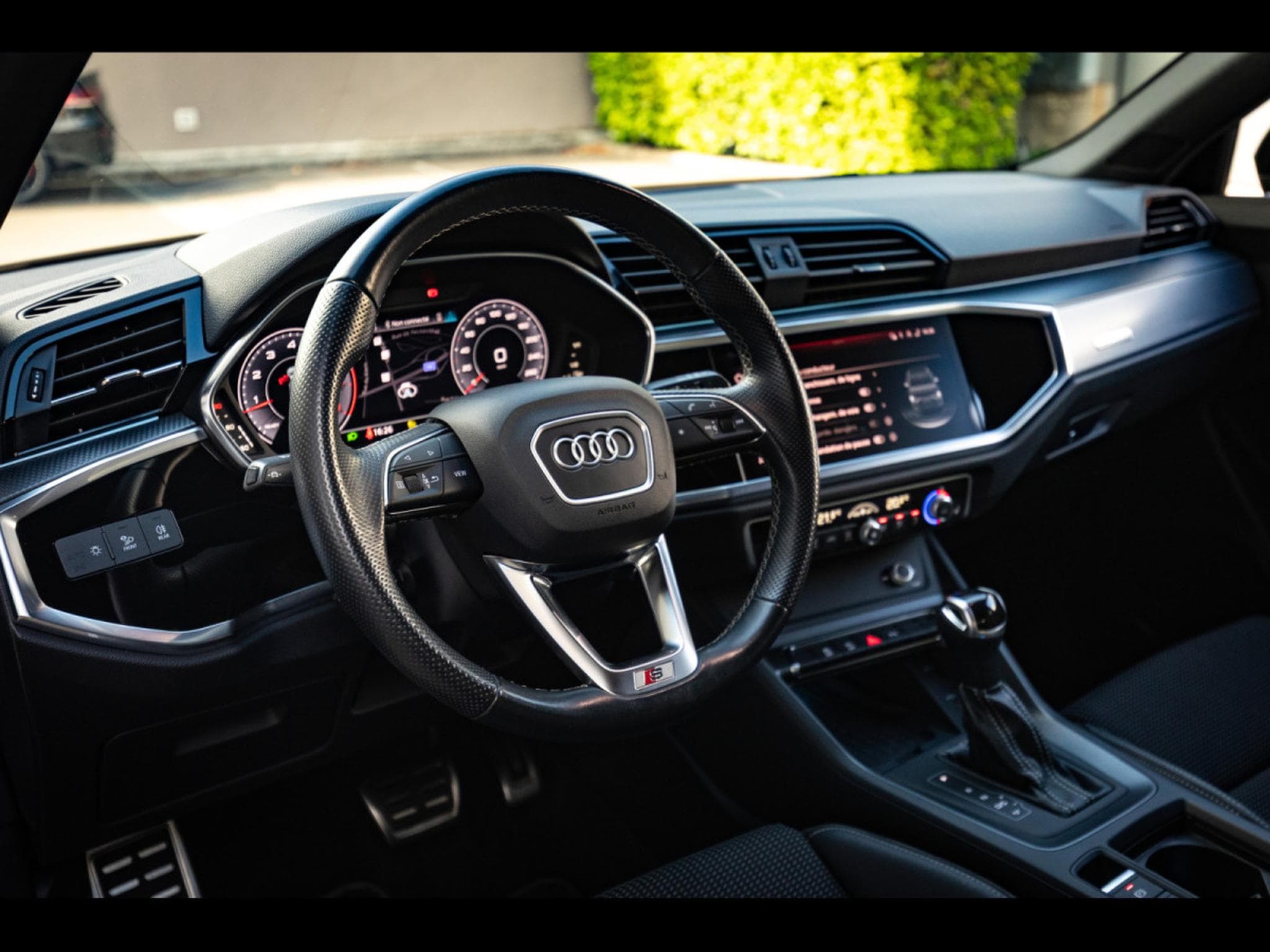 Audi Q3 35 TFSI S-TRONIC S-LINE - BUSINESS PACK (2021) - Photo 9