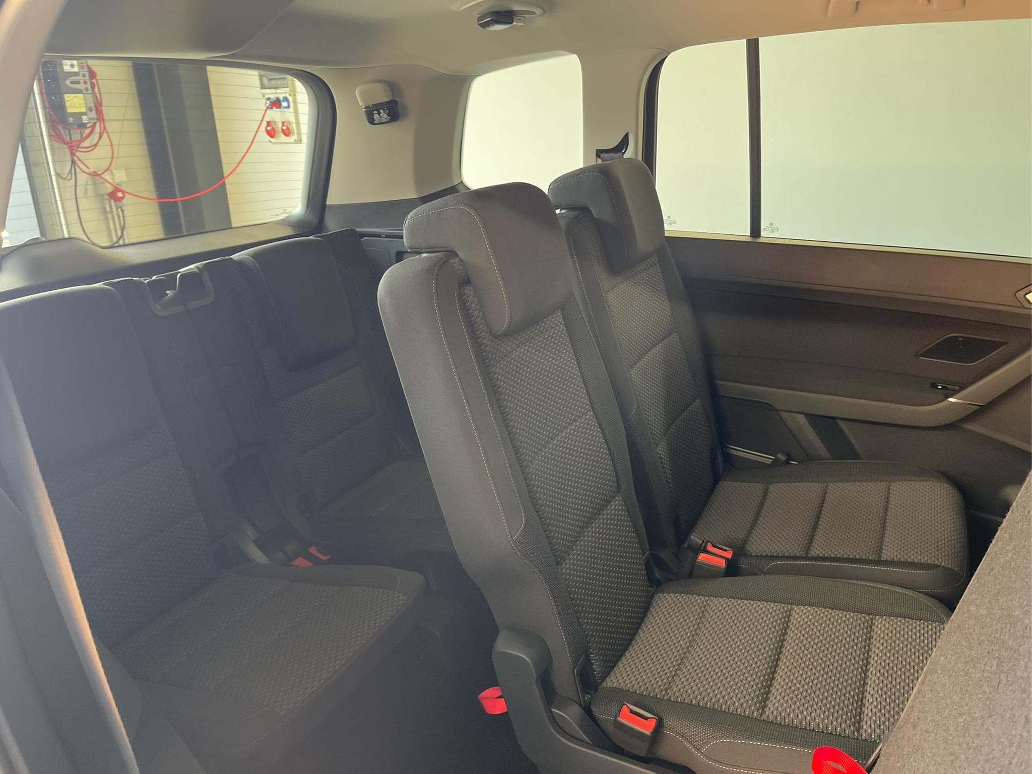 VW Touran Comfortline (2026) - Foto 16