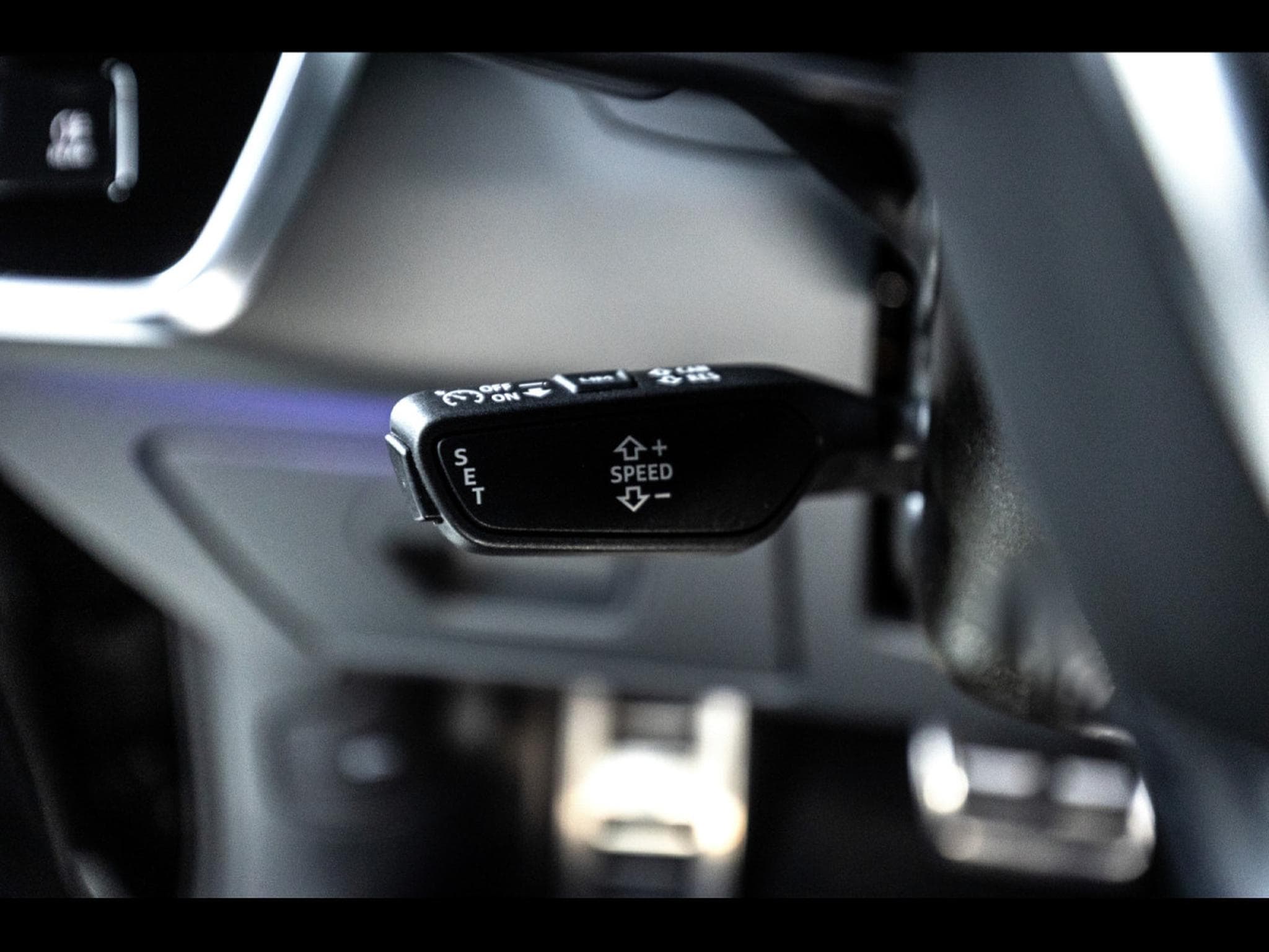 Audi RS6 AVANT 4.0 TFSI QUATTRO TIPTRONIC - RS DYNAMIC PACK (V/MAX 28 (2022) - Photo 25