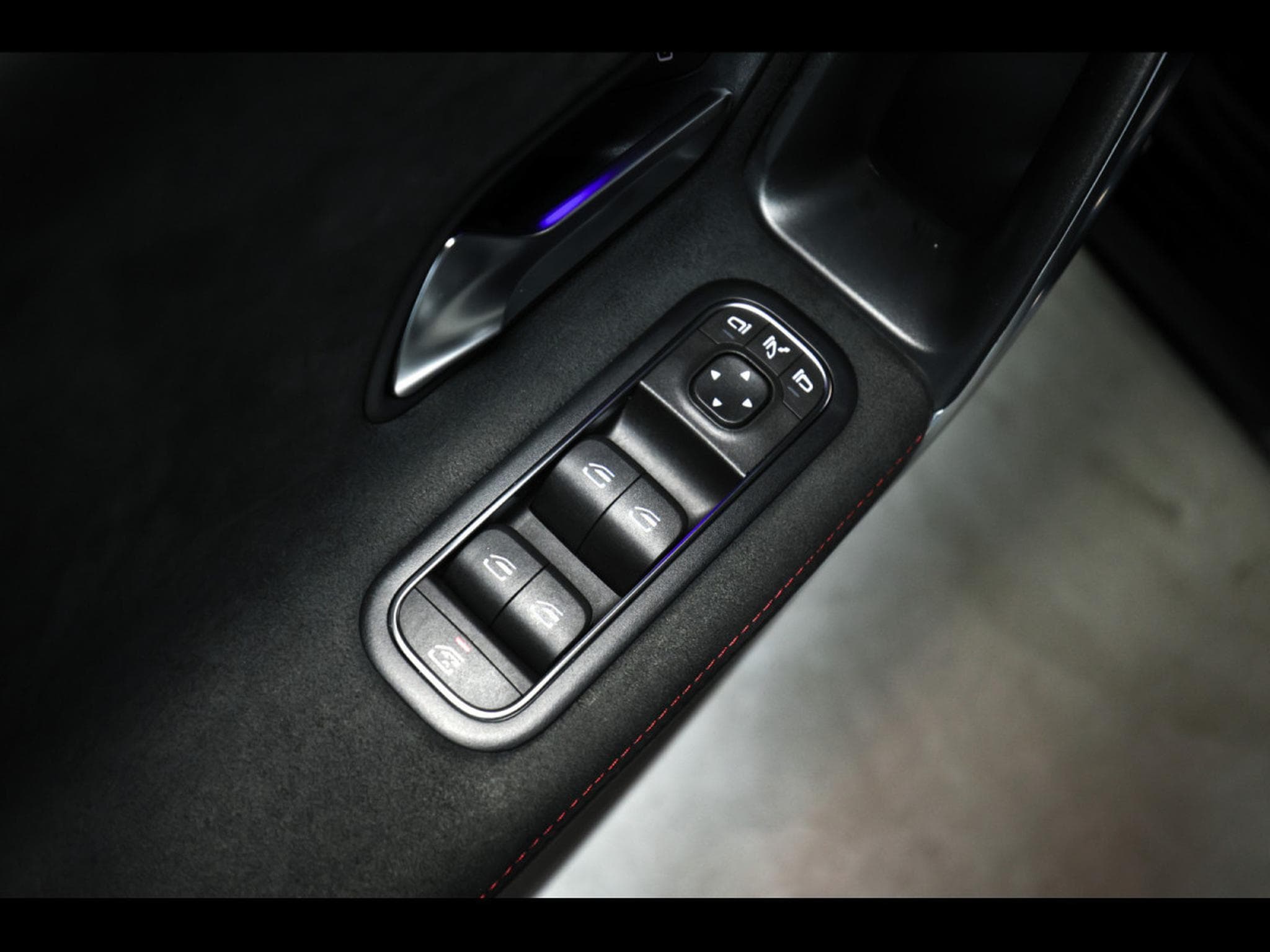Mercedes A 45 AMG 4MATIC PACK AERODYNAMIQUE (2022) - Photo 24