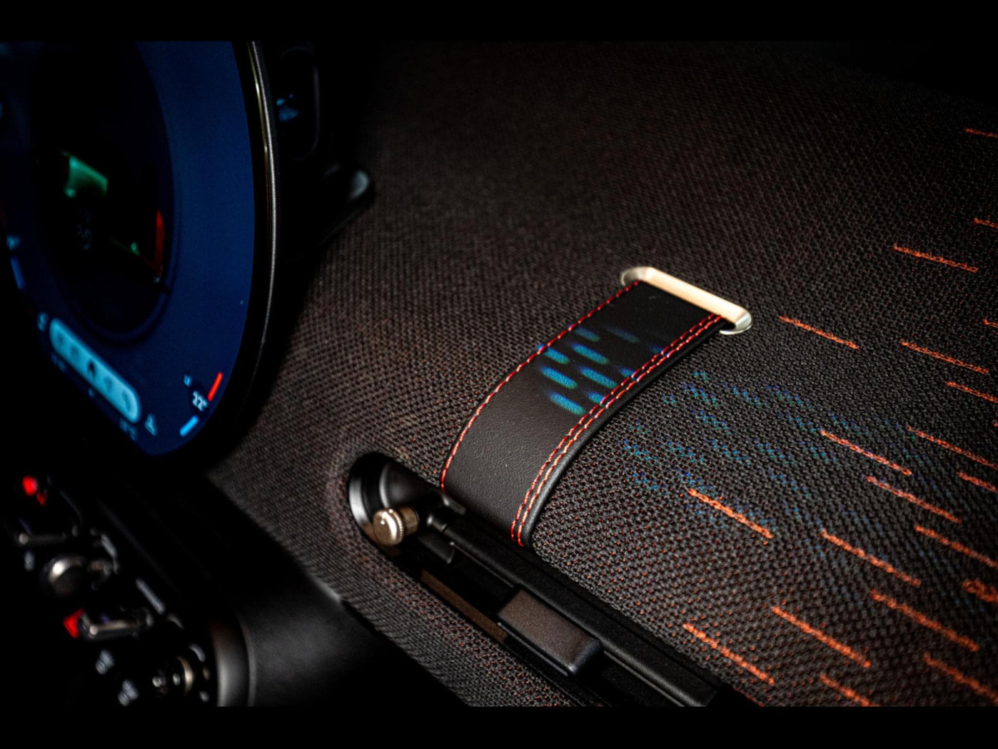 Mini Cooper E 3-DOOR PACK JOHN COOPER WORKS - PACK M - BRITISH RACING GR (2025) - Photo 19