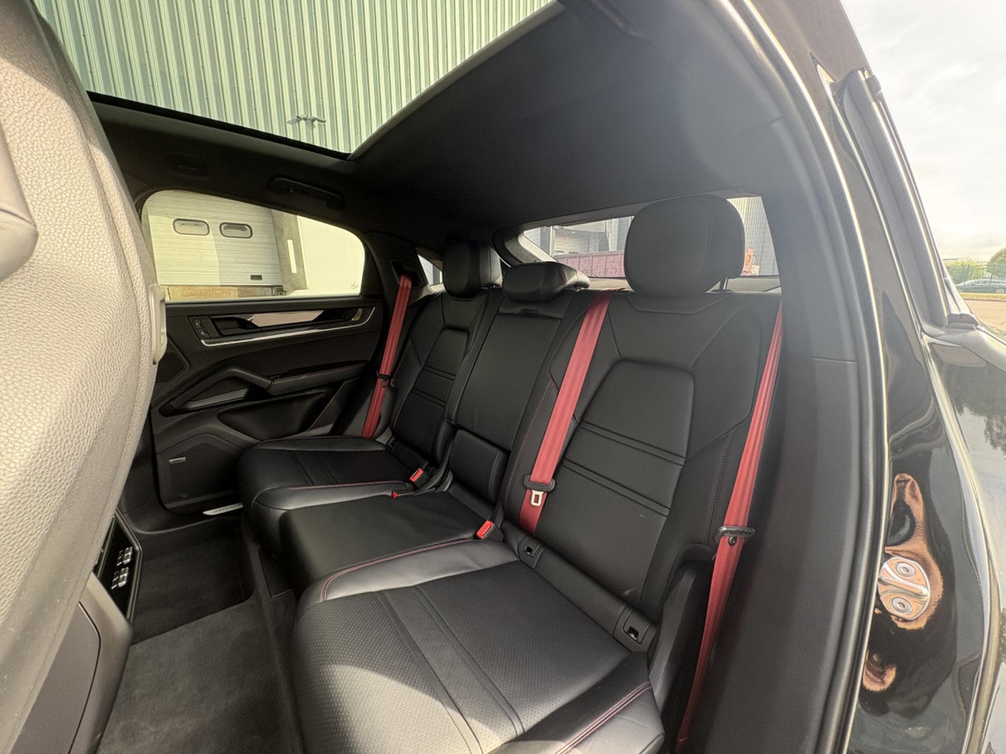 Porsche Cayenne S coupé (2026) - Photo 14