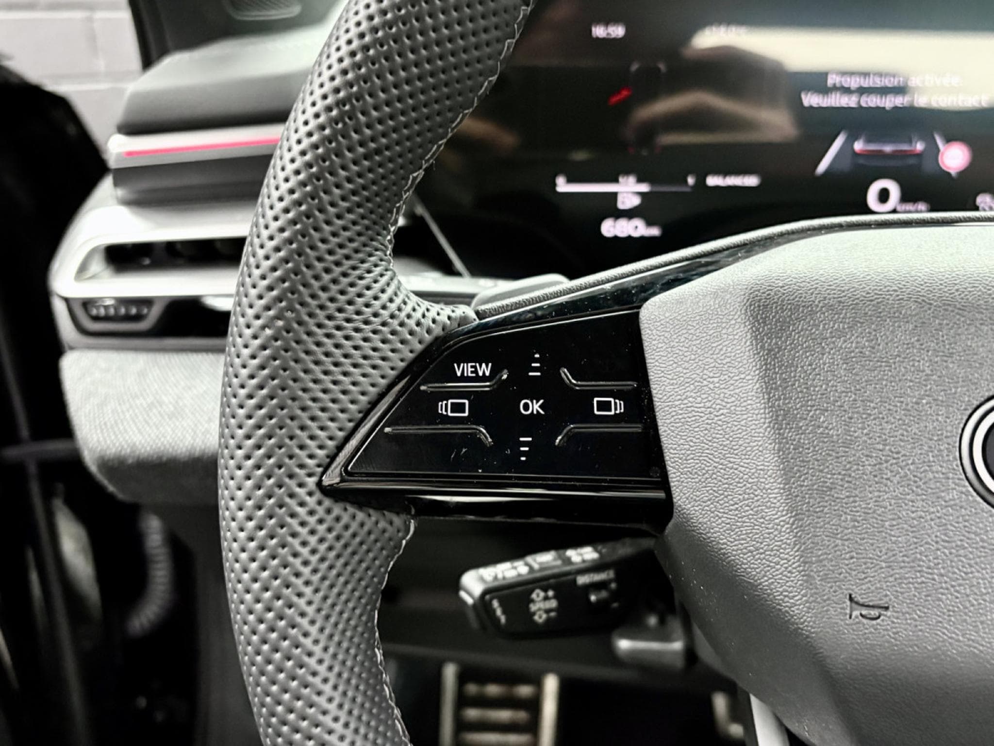 Audi A5 40 TDI 204 CV AVANT S TRONIC S LINE PLUS *360°* (2025) - Photo 10