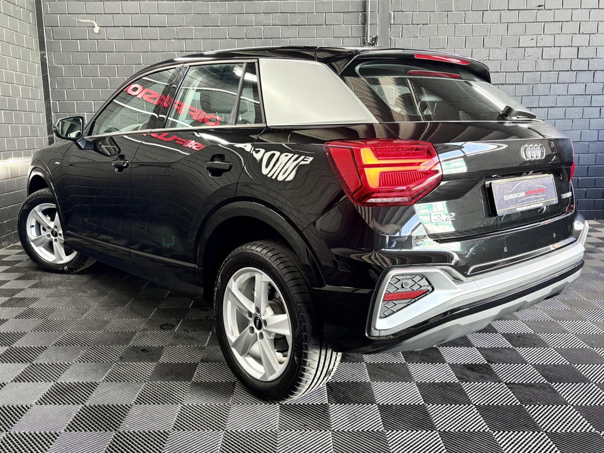 Audi Q2 35 TFSI 150 S TRONIC S LINE *CAM* (2026) - Photo 4