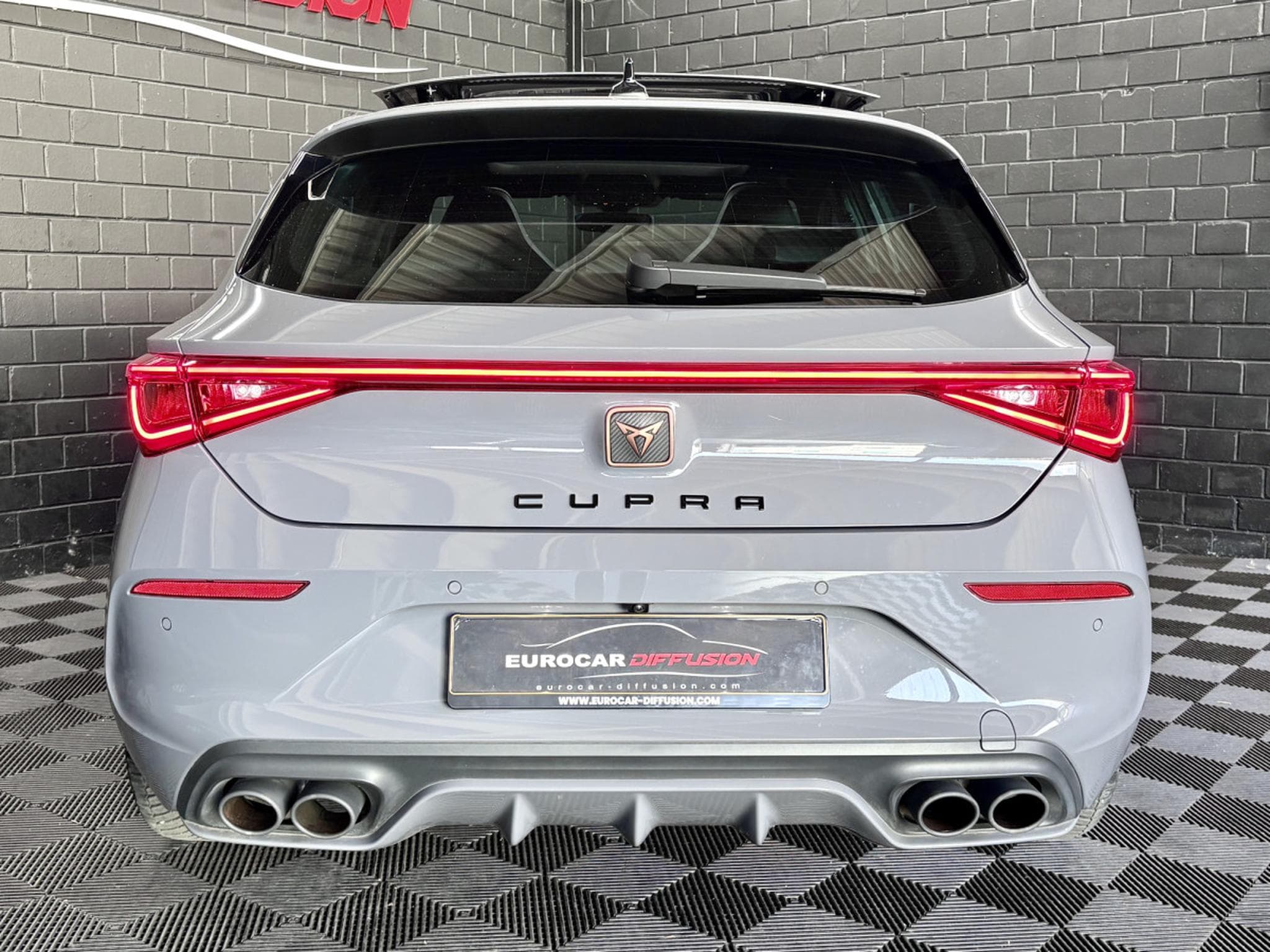 Cupra Leon VZ 2.0 TSI 300CV *PANO *VSS* BEATS * CAM *  MATRIX * (2024) - Photo 5