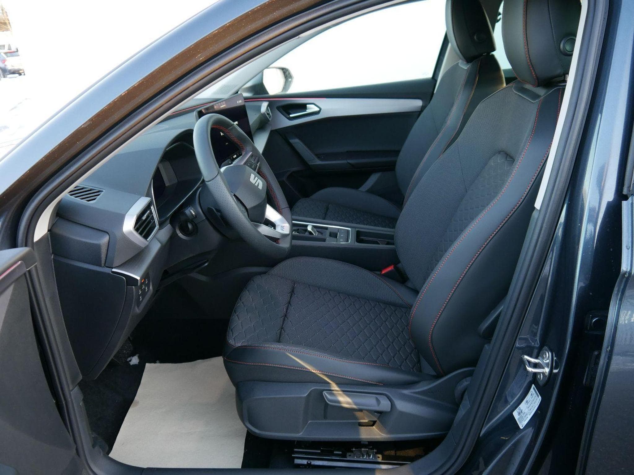 Seat Leon FR 2.0 TDI DSG (2026) - Photo 9