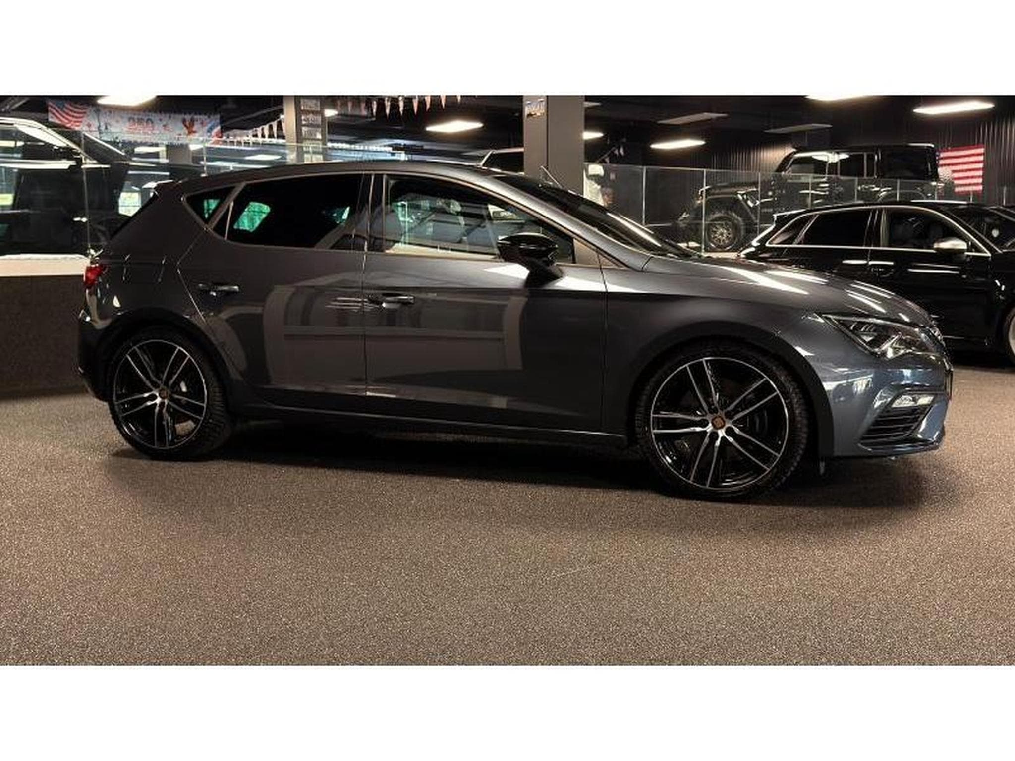 Seat Leon Cupra (2020) - Photo 4