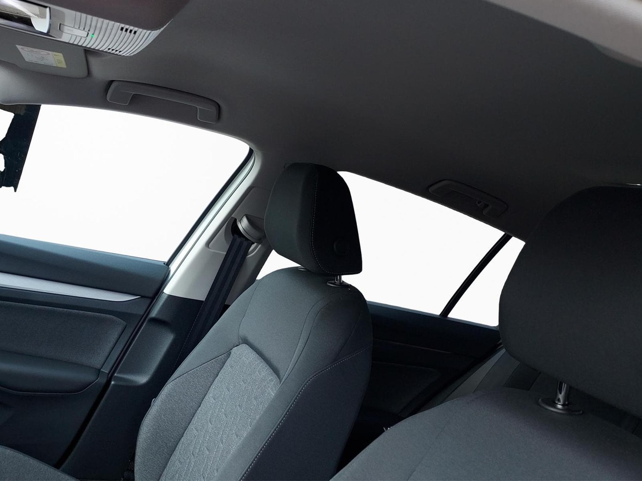 VW Golf Life (2026) - Photo 10