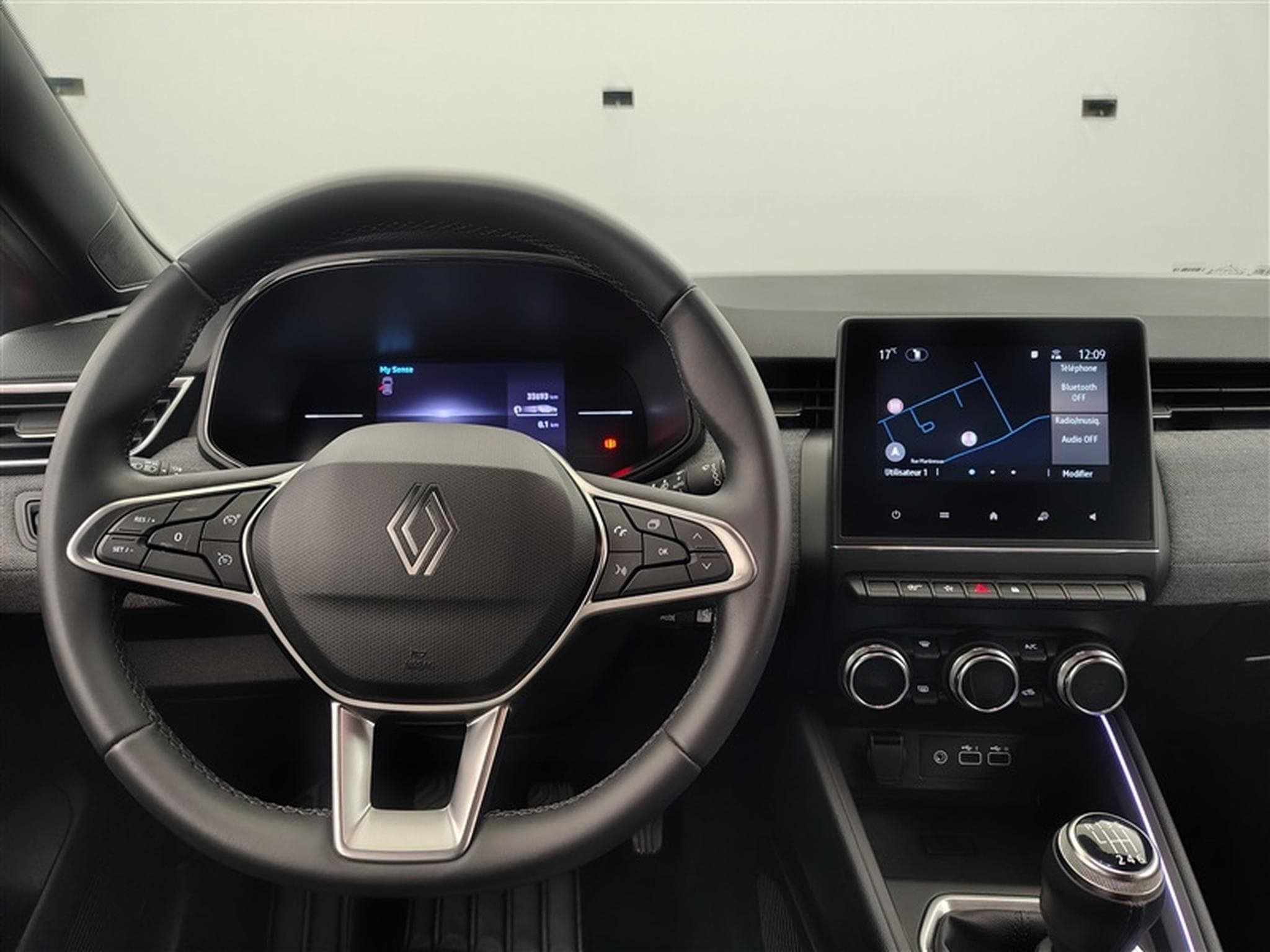 Renault Clio 1.0 TCe 90cv Techno S-CUIR / NAVI / CARPLAY / FULL LED (2025) - Photo 9