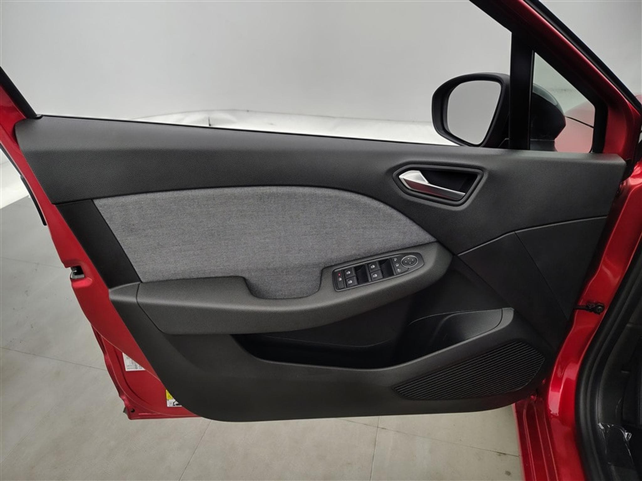 Renault Clio 1.0 TCe 90cv Techno S-CUIR / NAVI / CARPLAY / FULL LED (2025) - Photo 17