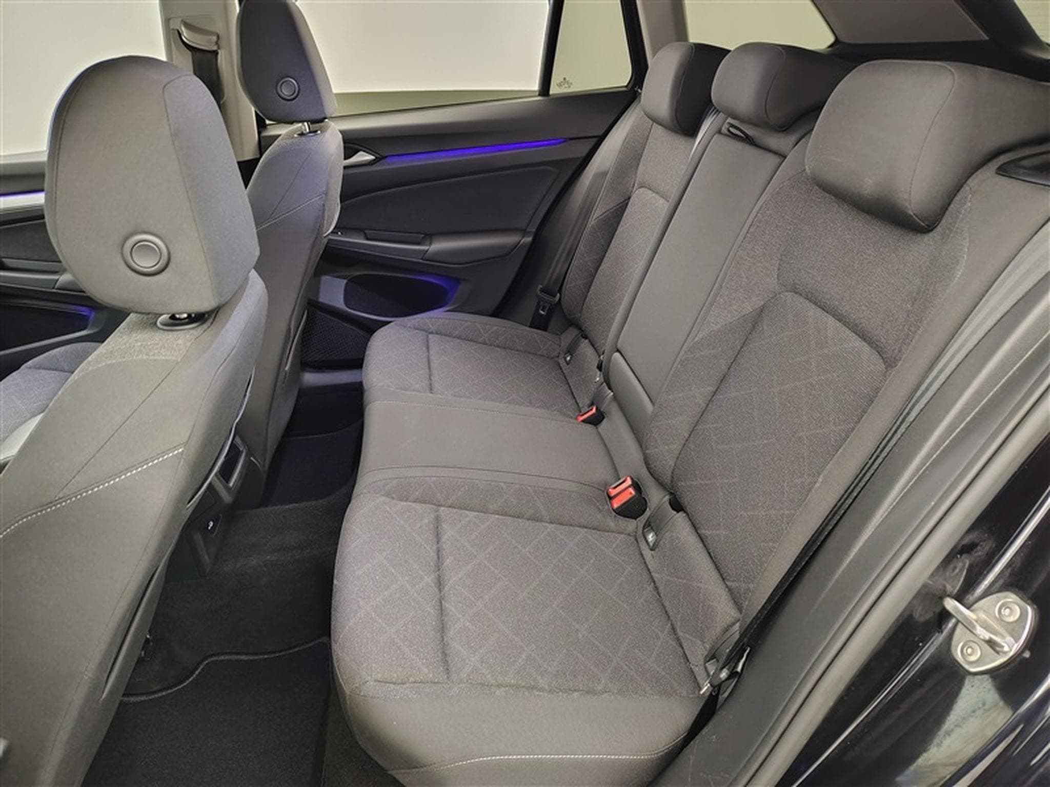 VW Golf Golf SW 1.0 TSI Life Carplay / PDC av+ar (2022) - Foto 13