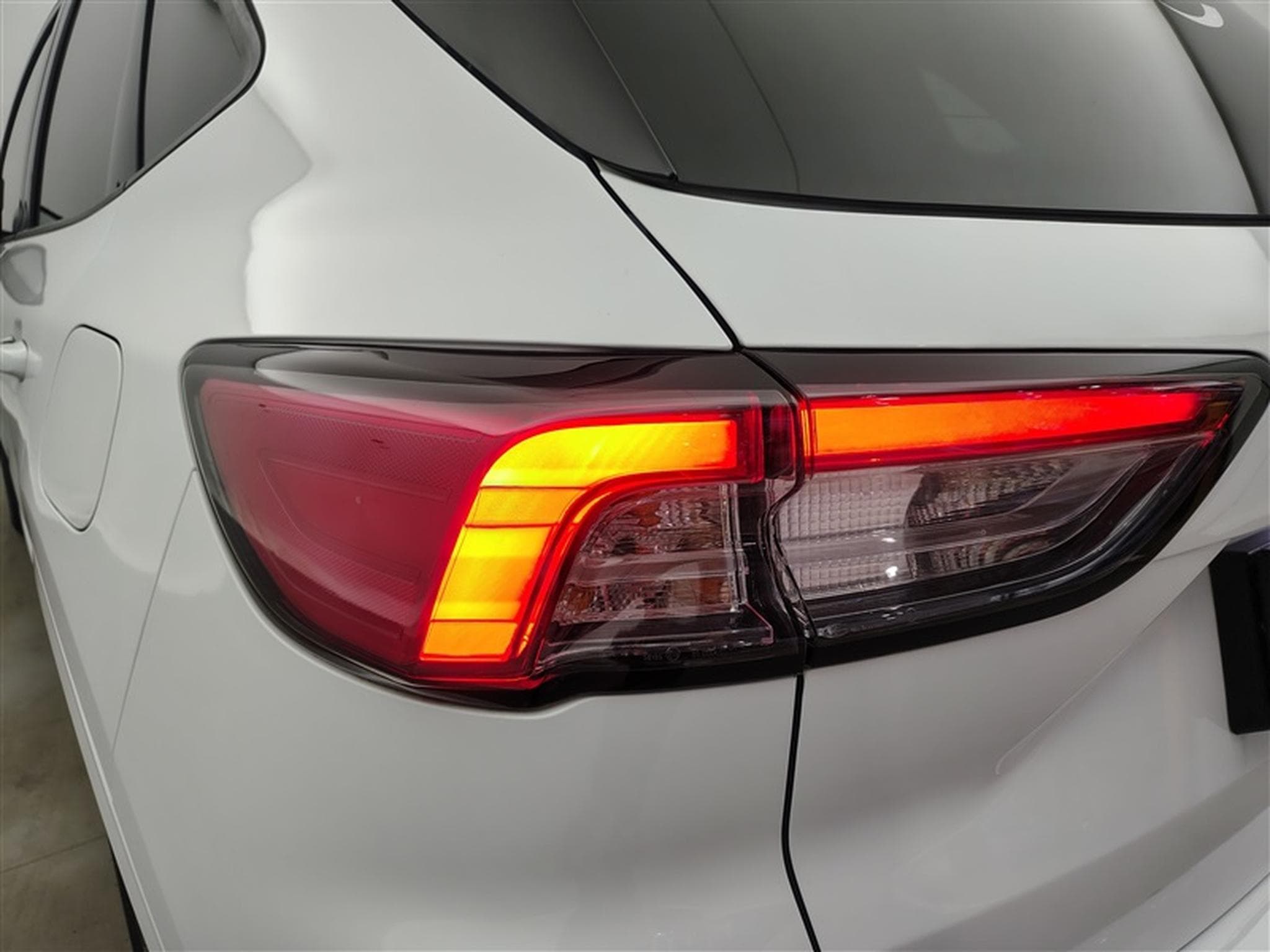 Ford Kuga 1.5 EcoBoost FWD ST-Line (2022) - Photo 16